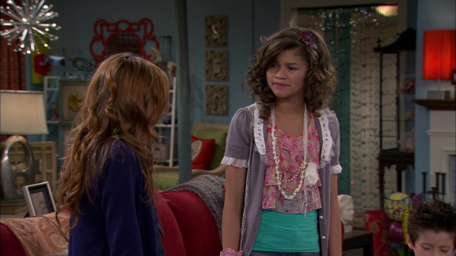 Shake_It_Up_S01E04_1080p_BTD_002507.jpg Shake_It_Up_S01E04_1080p_BTD_002507.jpg