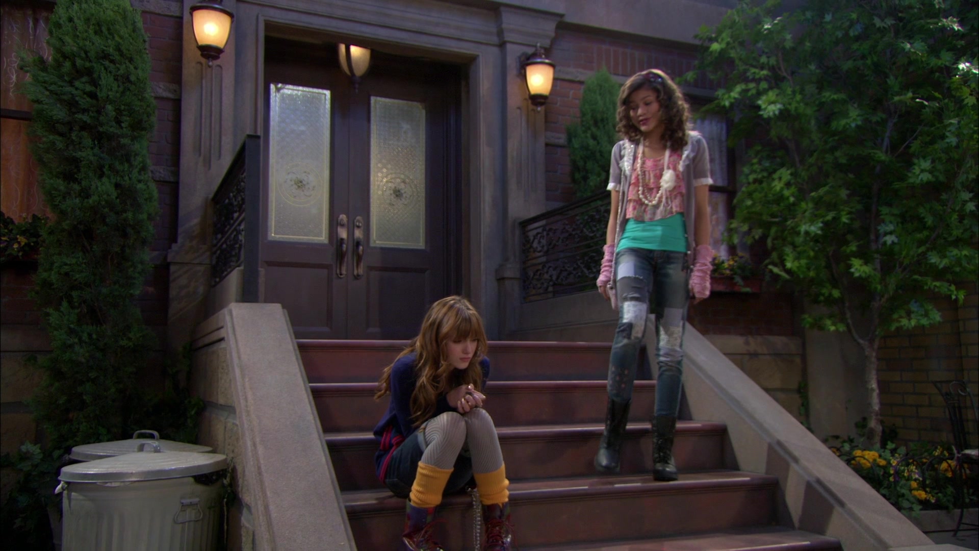 Shake_It_Up_S01E04_1080p_BTD_002606.jpg Shake_It_Up_S01E04_1080p_BTD_002606.jpg