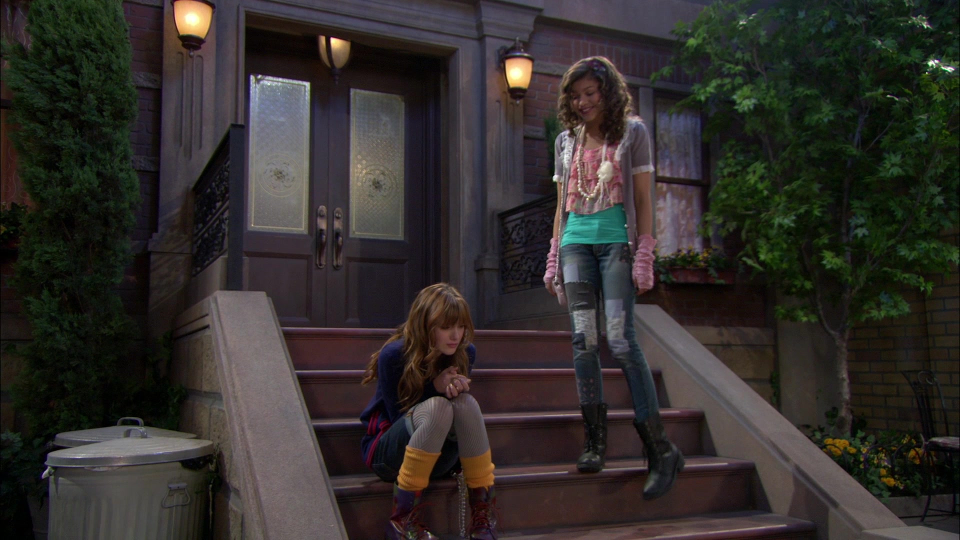 Shake_It_Up_S01E04_1080p_BTD_002609.jpg Shake_It_Up_S01E04_1080p_BTD_002609.jpg