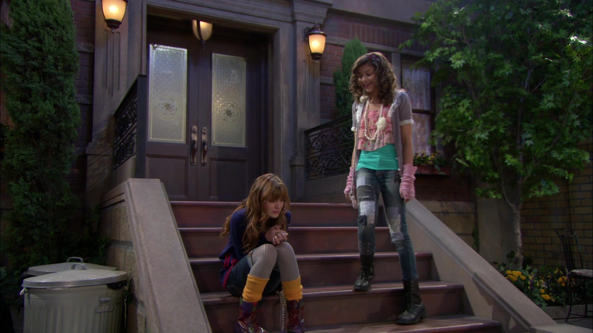 Shake_It_Up_S01E04_1080p_BTD_002610.jpg Shake_It_Up_S01E04_1080p_BTD_002610.jpg