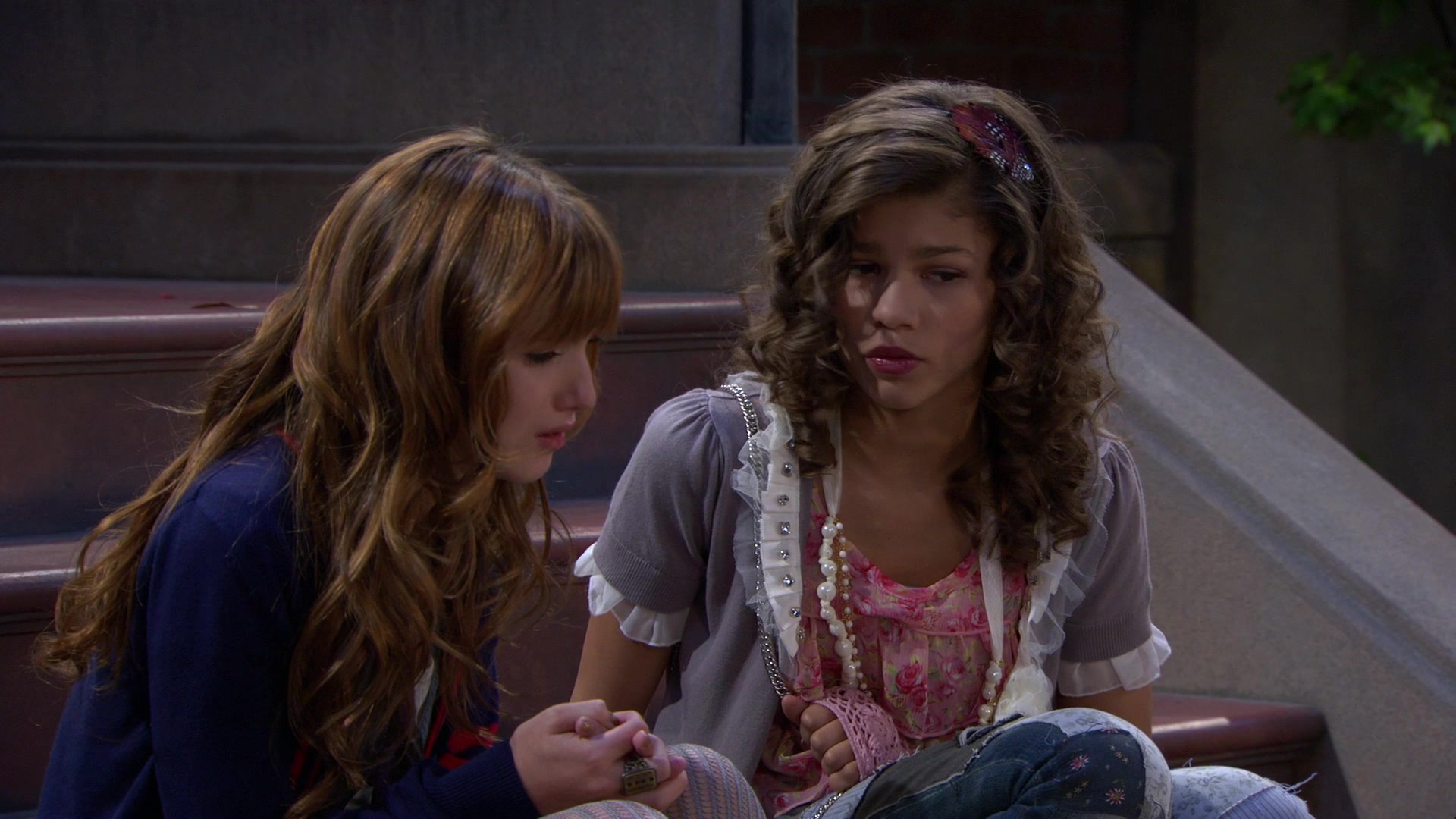 Shake_It_Up_S01E04_1080p_BTD_002686.jpg Shake_It_Up_S01E04_1080p_BTD_002686.jpg