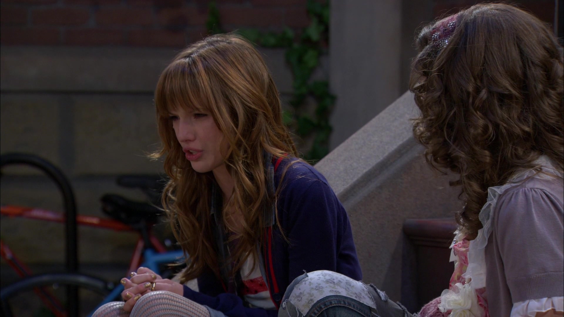 Shake_It_Up_S01E04_1080p_BTD_002705.jpg