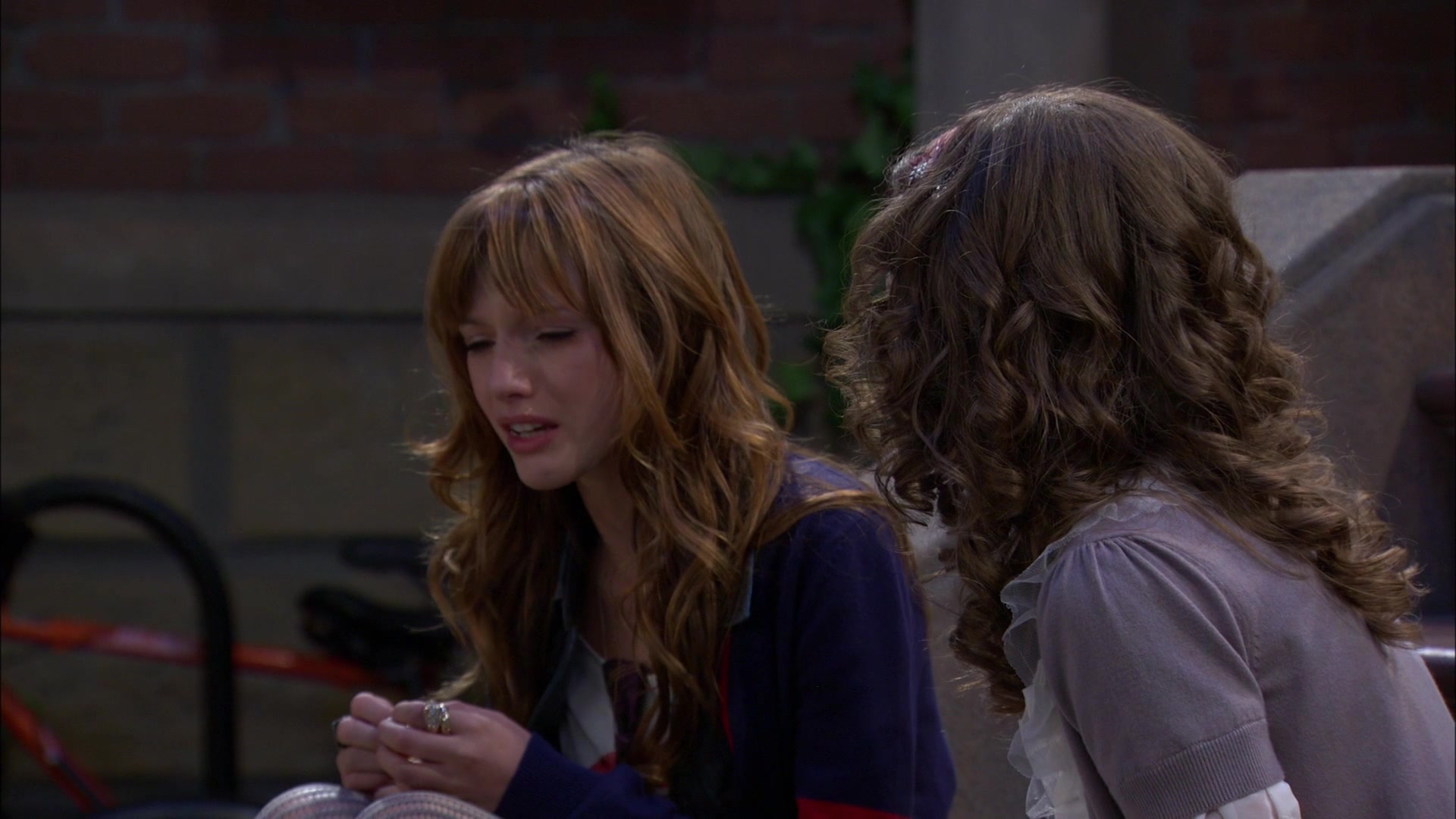 Shake_It_Up_S01E04_1080p_BTD_002739.jpg Shake_It_Up_S01E04_1080p_BTD_002739.jpg