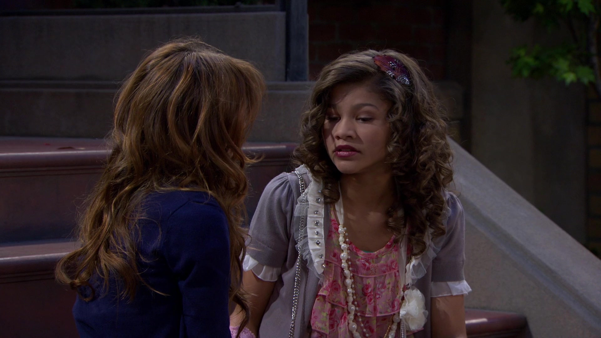 Shake_It_Up_S01E04_1080p_BTD_002817.jpg Shake_It_Up_S01E04_1080p_BTD_002817.jpg
