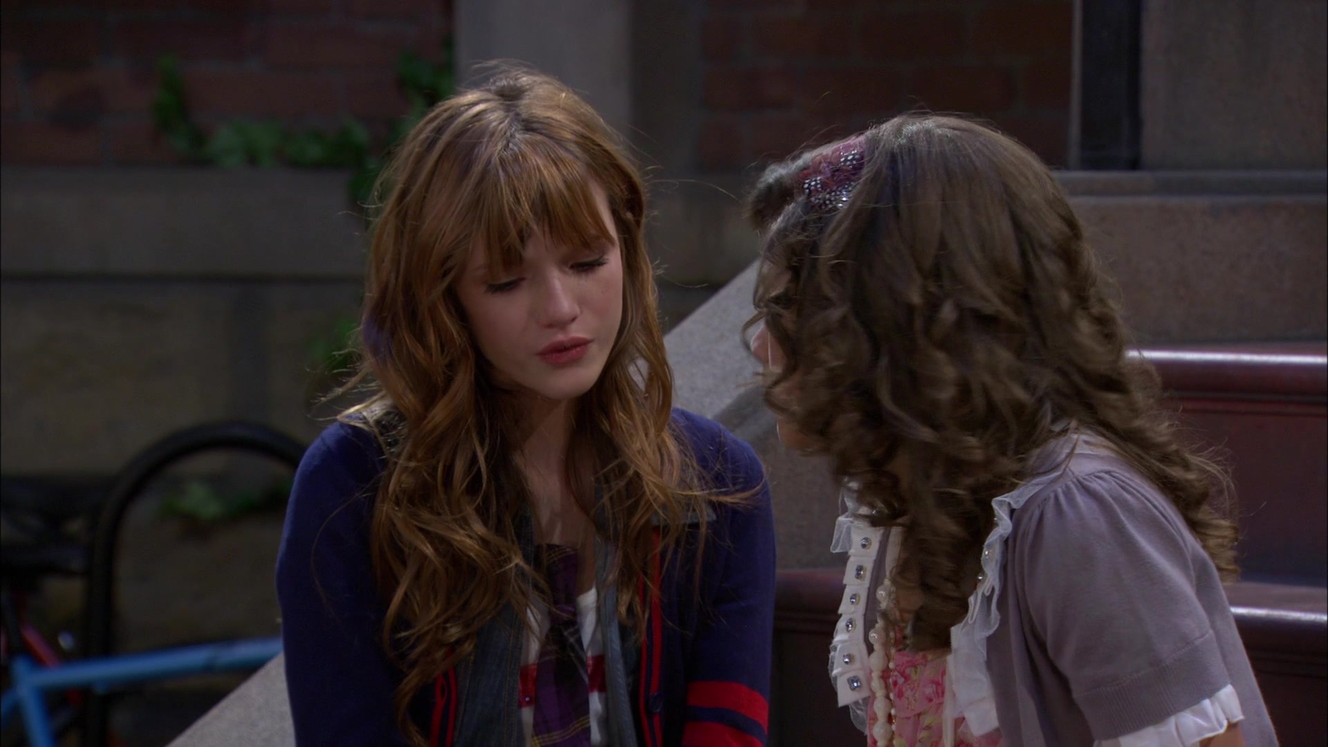 Shake_It_Up_S01E04_1080p_BTD_002844.jpg
