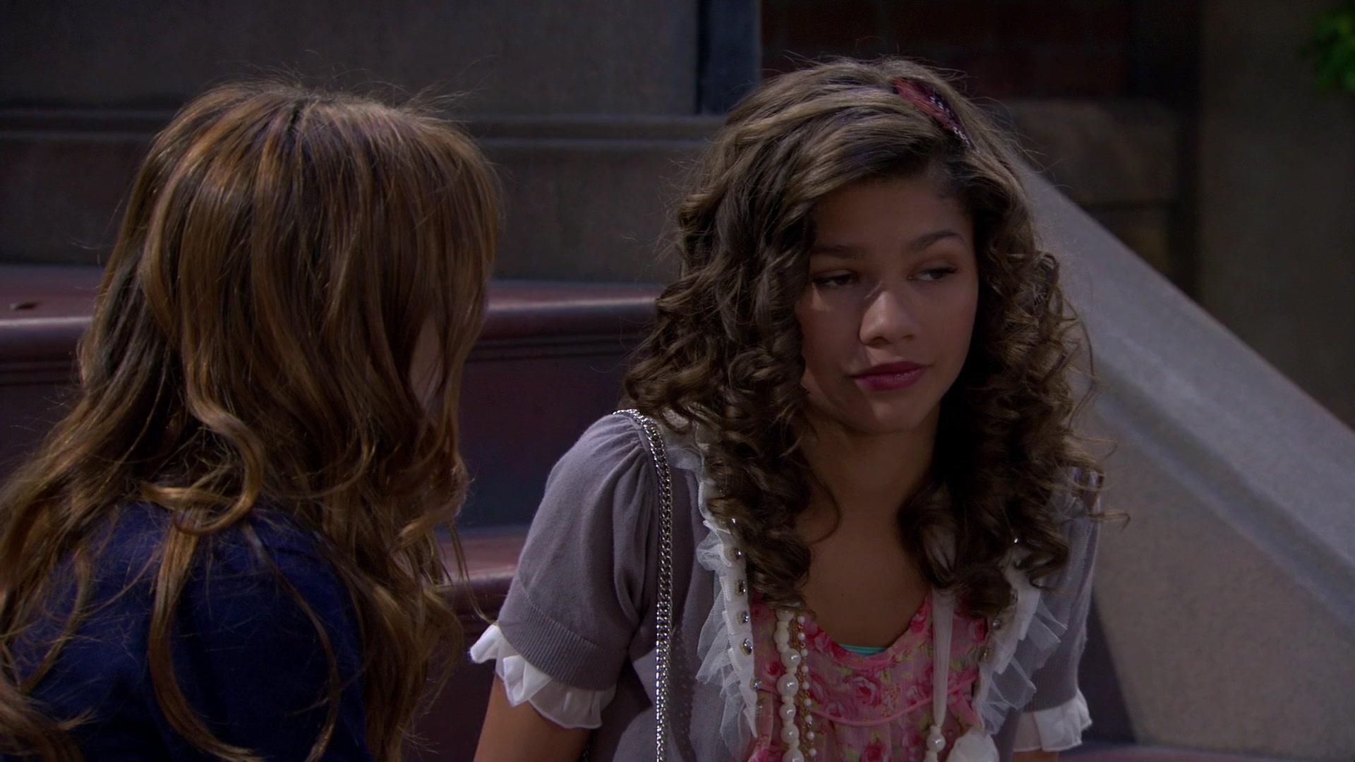 Shake_It_Up_S01E04_1080p_BTD_002847.jpg