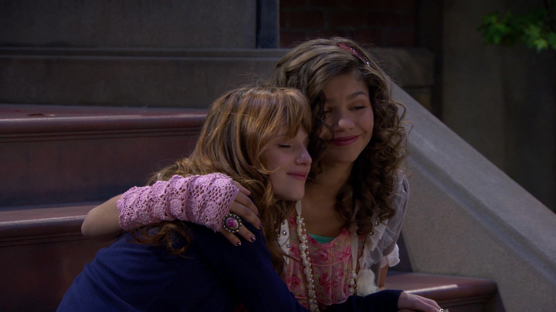 Shake_It_Up_S01E04_1080p_BTD_002889.jpg Shake_It_Up_S01E04_1080p_BTD_002889.jpg
