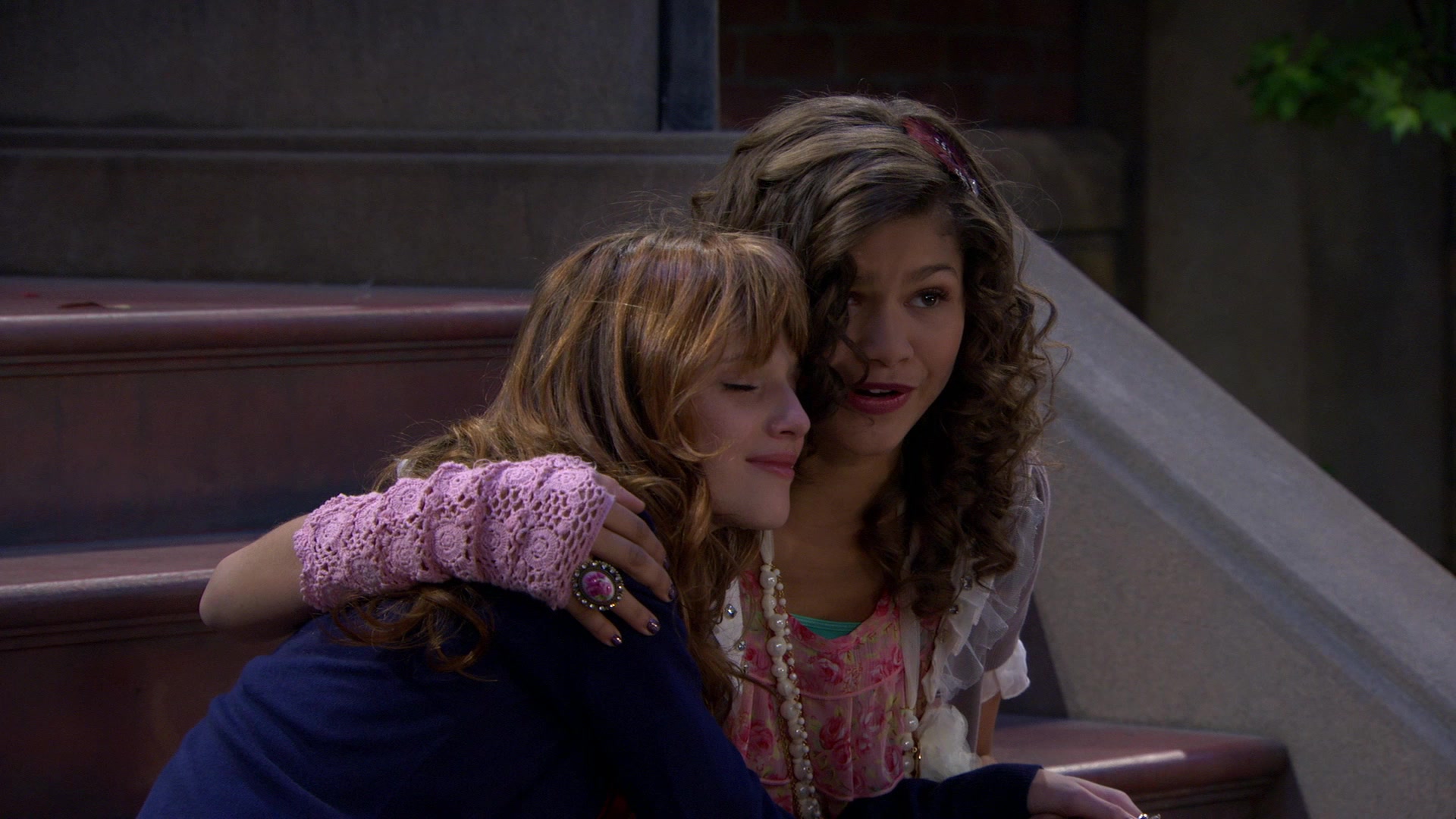 Shake_It_Up_S01E04_1080p_BTD_002893.jpg Shake_It_Up_S01E04_1080p_BTD_002893.jpg