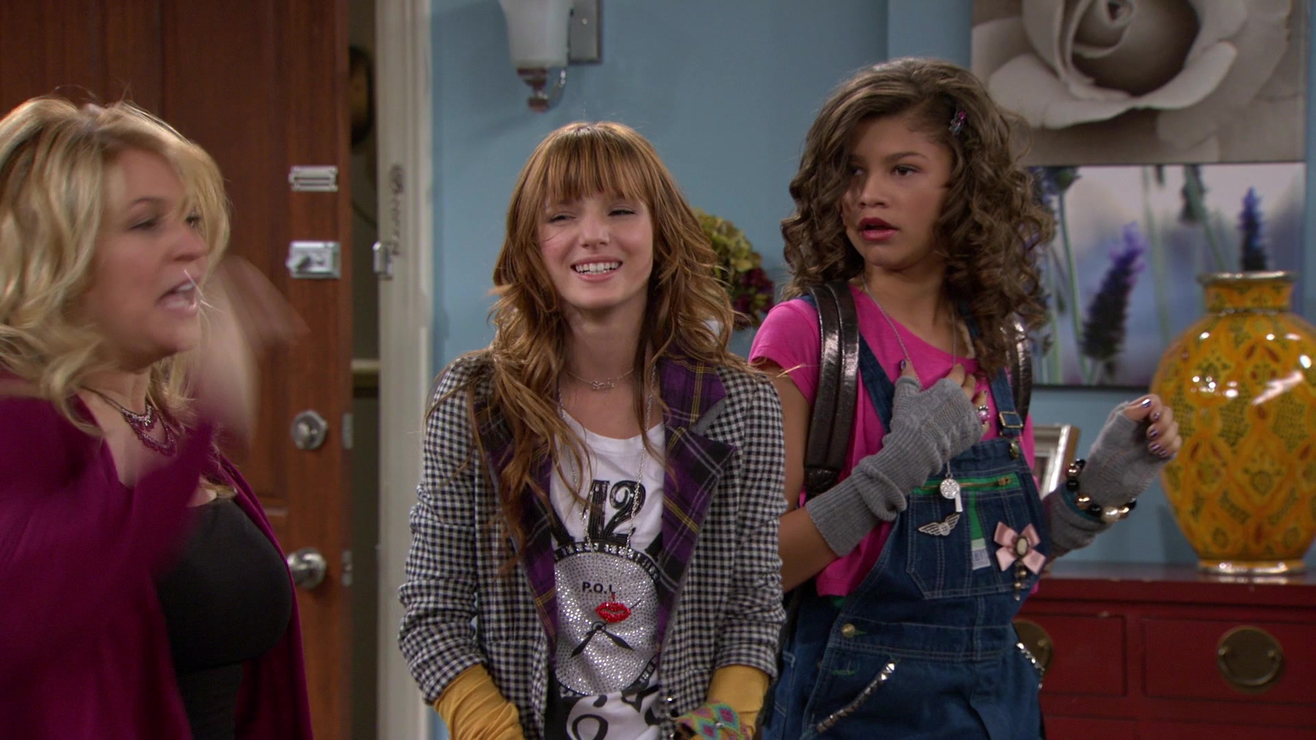Shake_It_Up_S01E04_1080p_BTD_003063.jpg Shake_It_Up_S01E04_1080p_BTD_003063.jpg