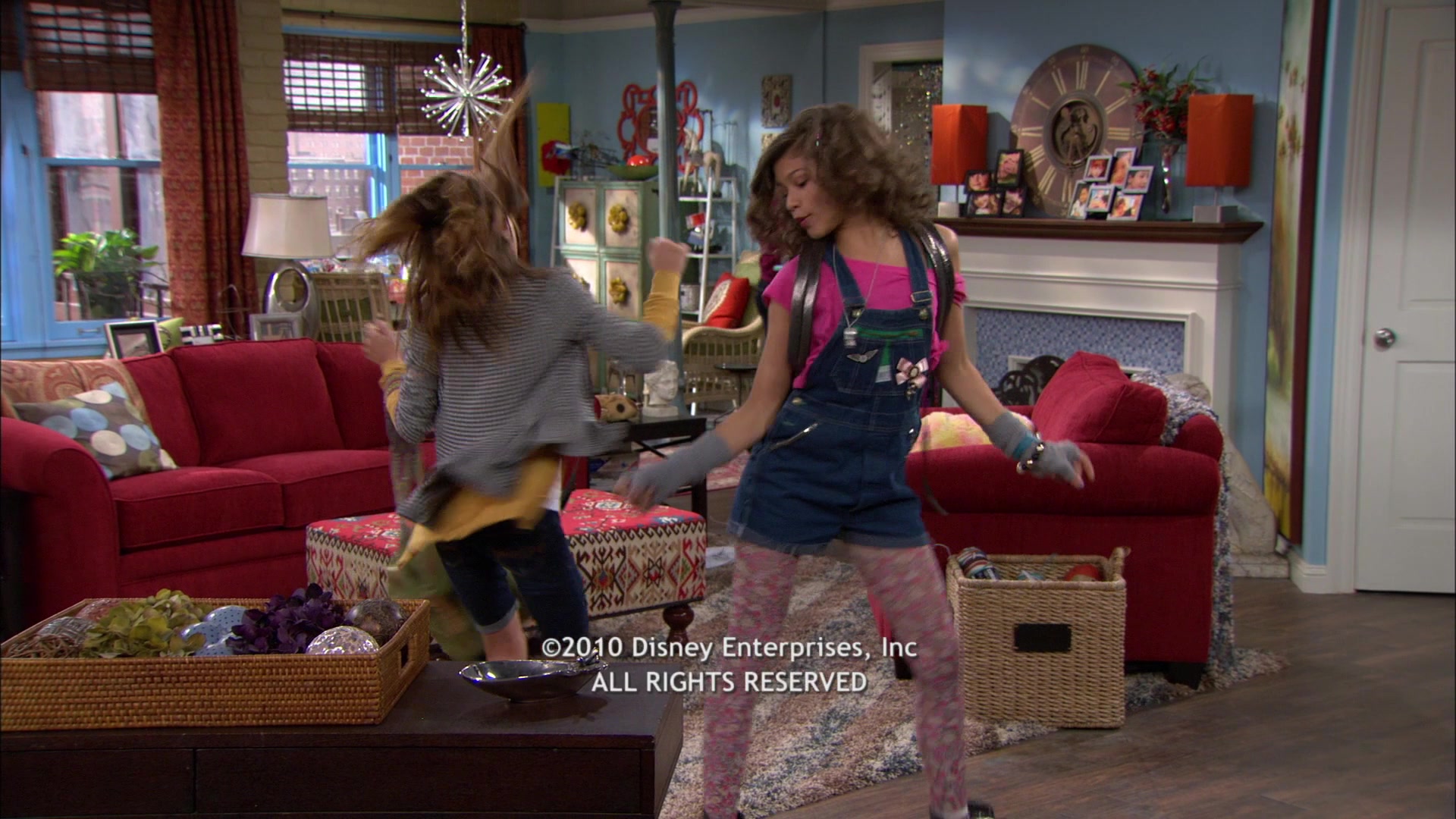 Shake_It_Up_S01E04_1080p_BTD_003118.jpg Shake_It_Up_S01E04_1080p_BTD_003118.jpg