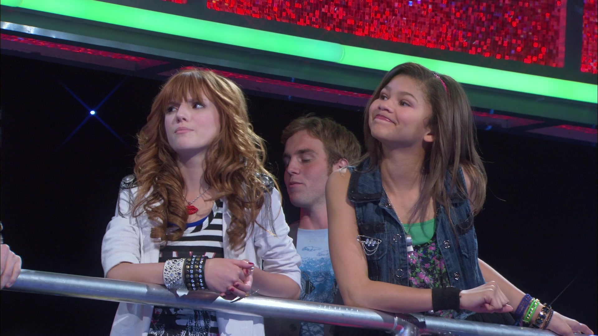 Shake_It_Up_S01E05_1080p_BTD_000051.jpg Shake_It_Up_S01E05_1080p_BTD_000051.jpg