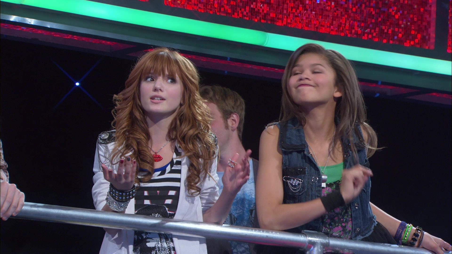 Shake_It_Up_S01E05_1080p_BTD_000054.jpg Shake_It_Up_S01E05_1080p_BTD_000054.jpg