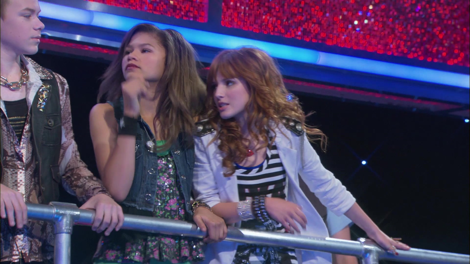 Shake_It_Up_S01E05_1080p_BTD_000115.jpg Shake_It_Up_S01E05_1080p_BTD_000115.jpg