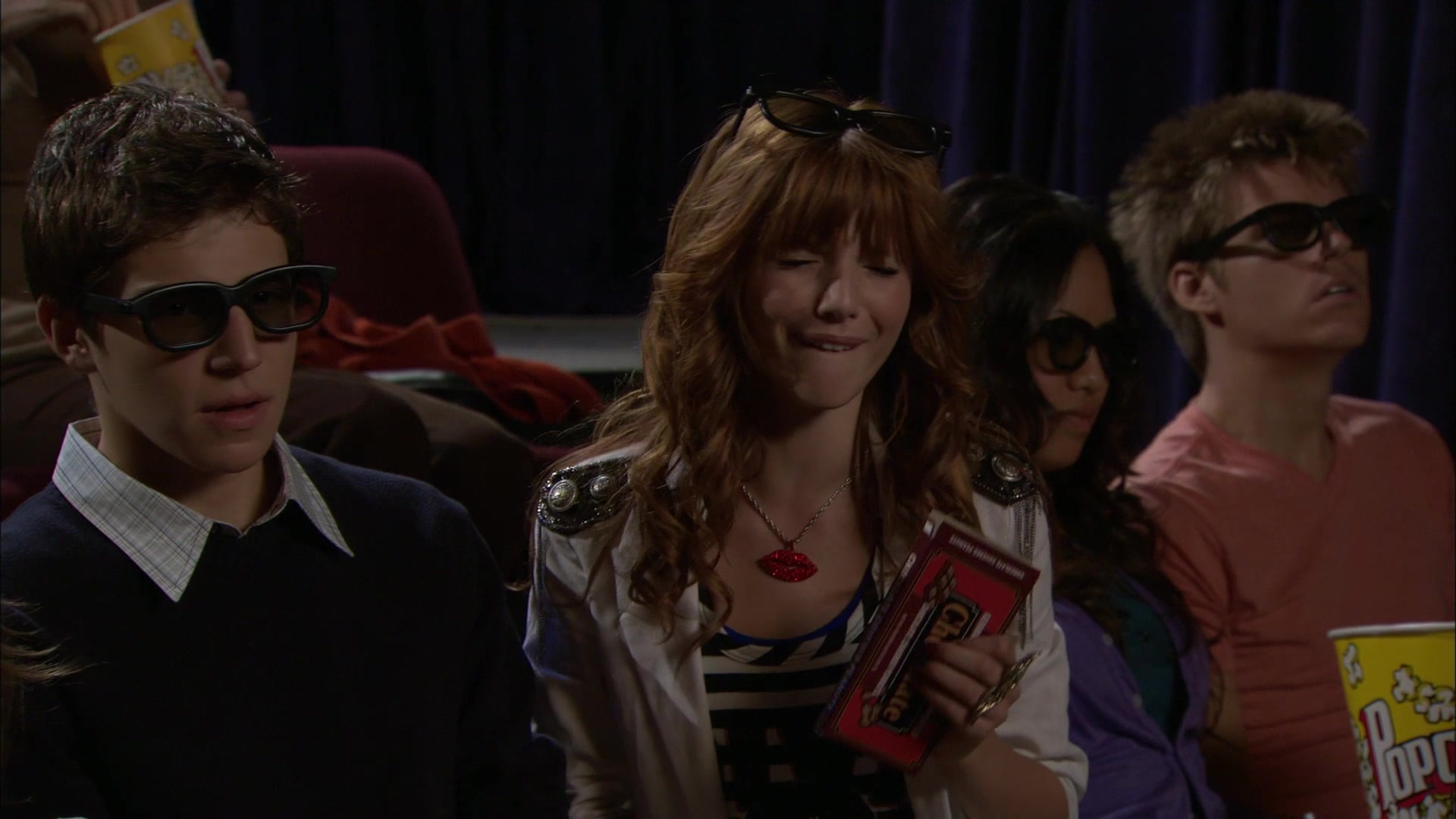 Shake_It_Up_S01E05_1080p_BTD_000945.jpg Shake_It_Up_S01E05_1080p_BTD_000945.jpg