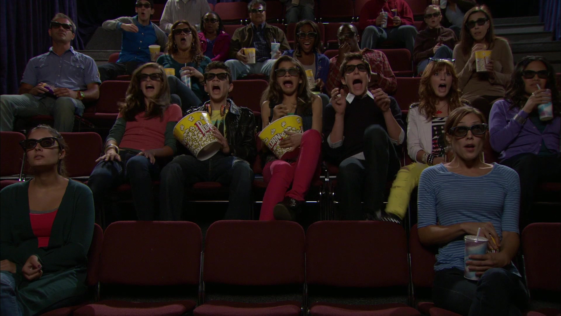 Shake_It_Up_S01E05_1080p_BTD_000988.jpg