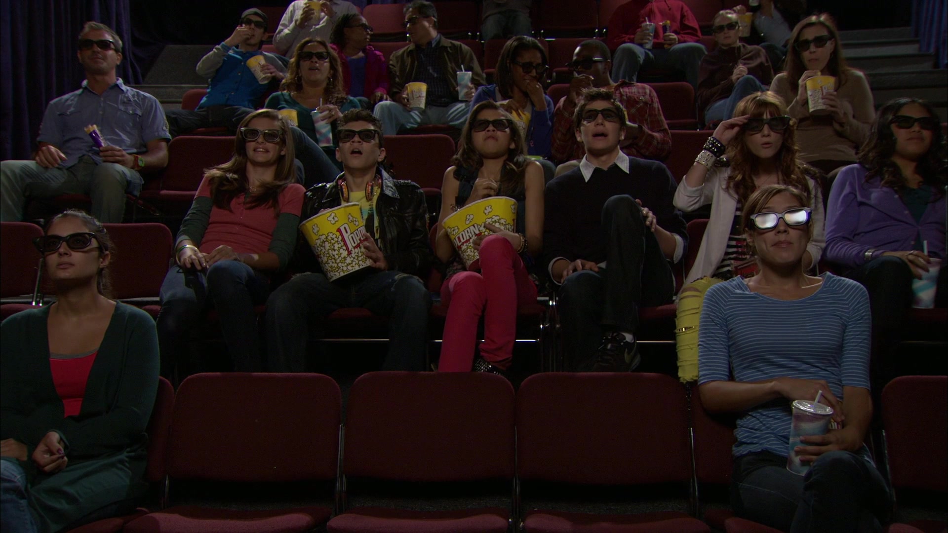Shake_It_Up_S01E05_1080p_BTD_000992.jpg Shake_It_Up_S01E05_1080p_BTD_000992.jpg