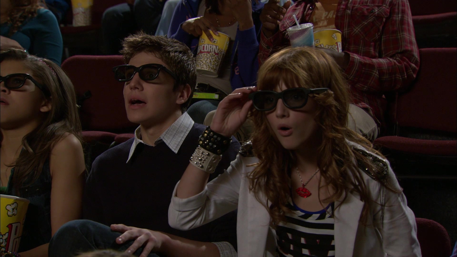 Shake_It_Up_S01E05_1080p_BTD_000994.jpg Shake_It_Up_S01E05_1080p_BTD_000994.jpg