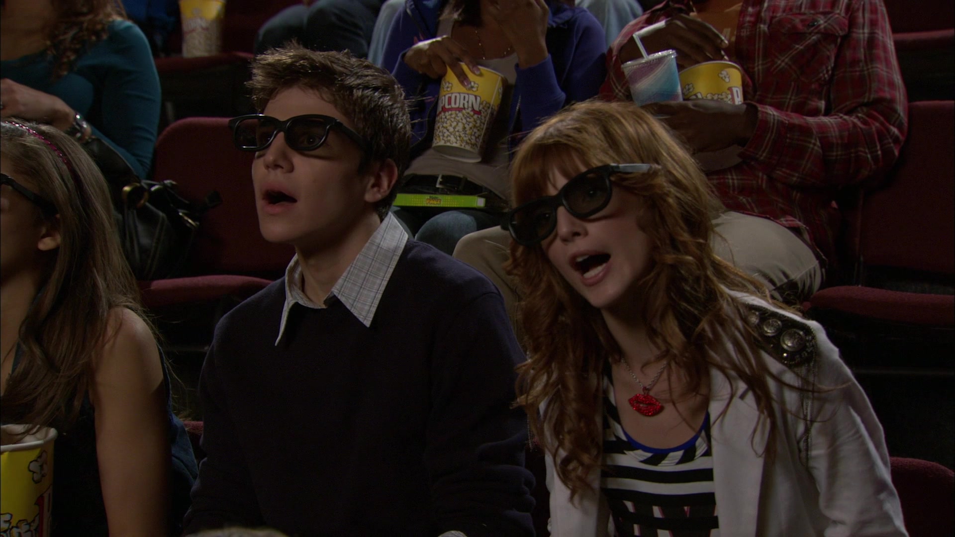 Shake_It_Up_S01E05_1080p_BTD_001001.jpg Shake_It_Up_S01E05_1080p_BTD_001001.jpg