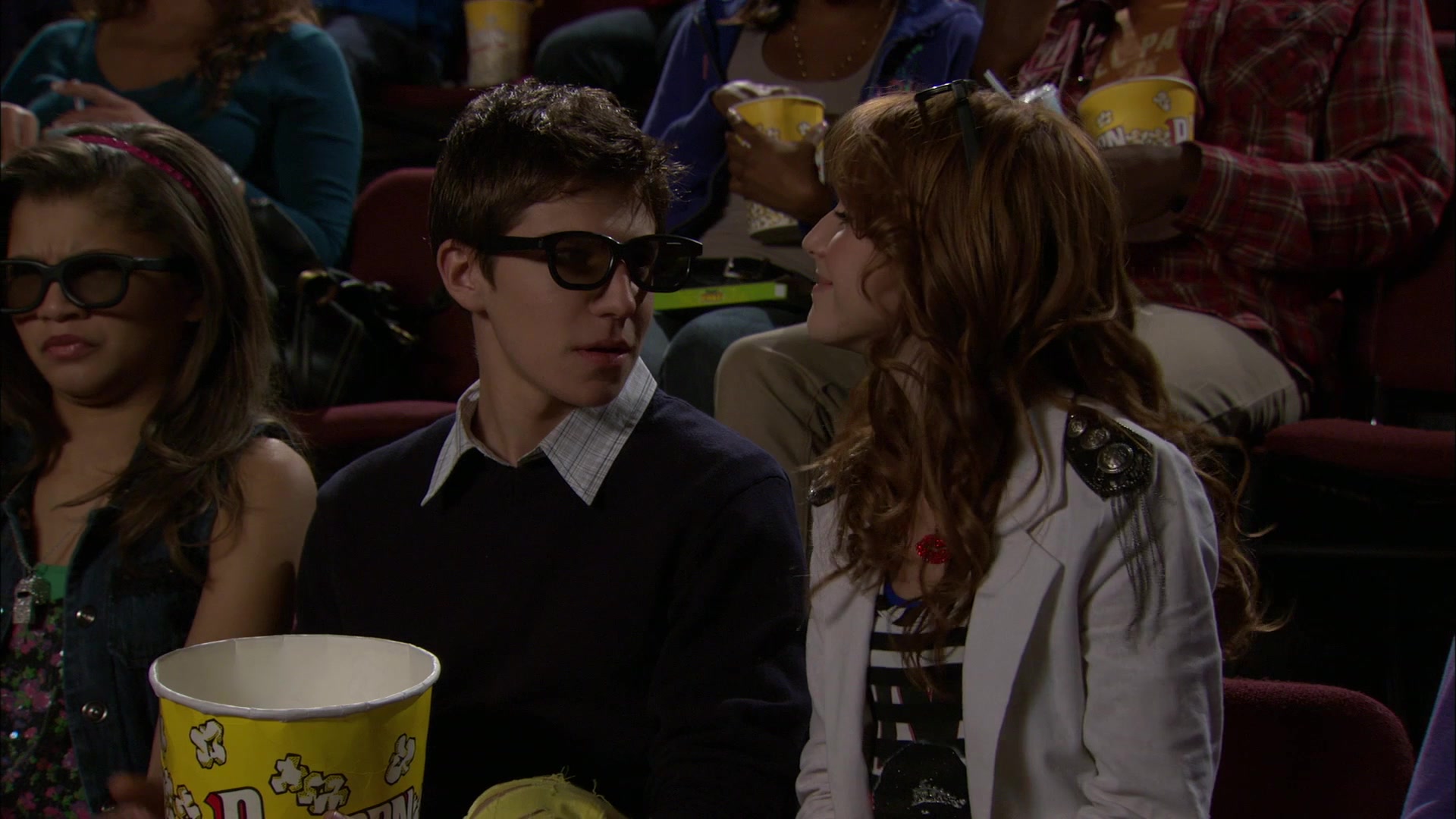 Shake_It_Up_S01E05_1080p_BTD_001043.jpg Shake_It_Up_S01E05_1080p_BTD_001043.jpg