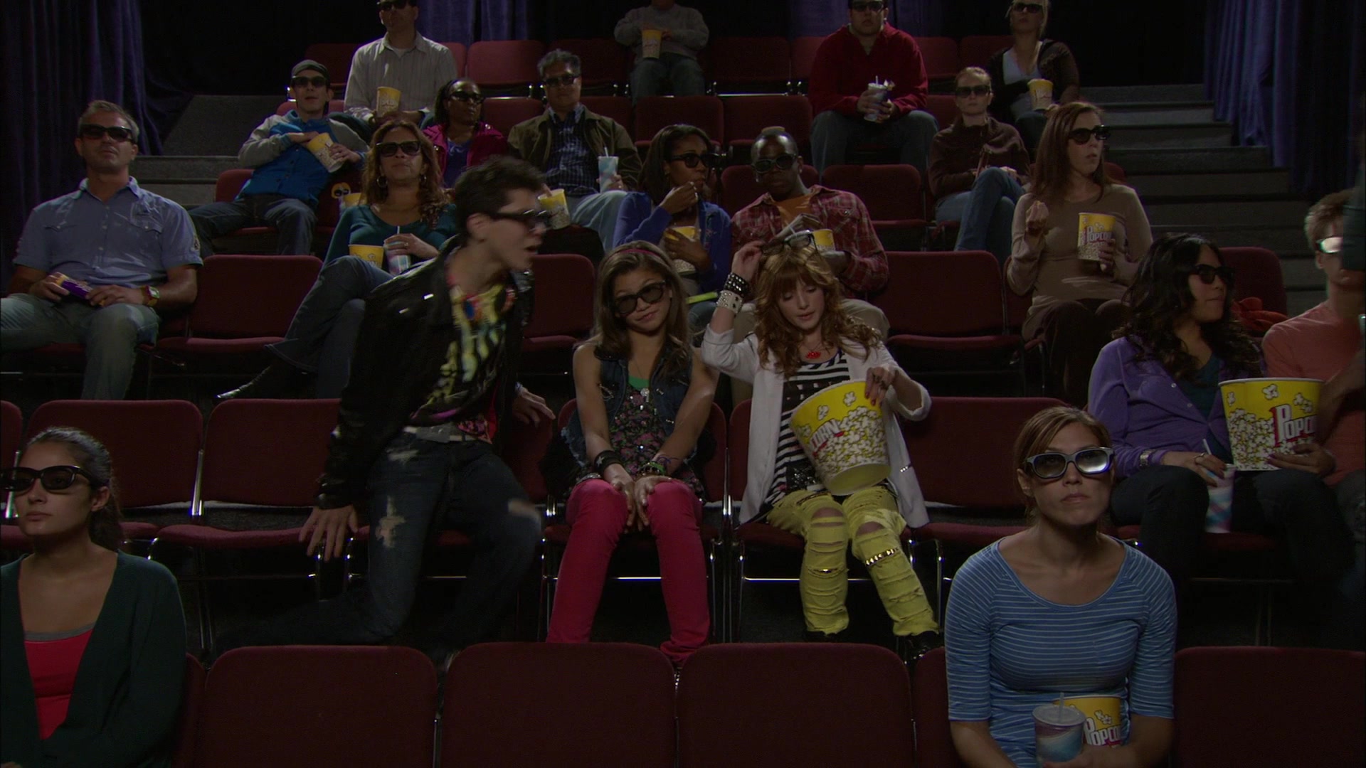 Shake_It_Up_S01E05_1080p_BTD_001136.jpg Shake_It_Up_S01E05_1080p_BTD_001136.jpg
