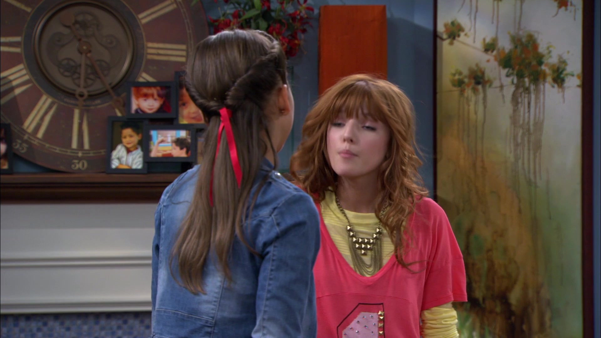 Shake_It_Up_S01E05_1080p_BTD_001692.jpg Shake_It_Up_S01E05_1080p_BTD_001692.jpg