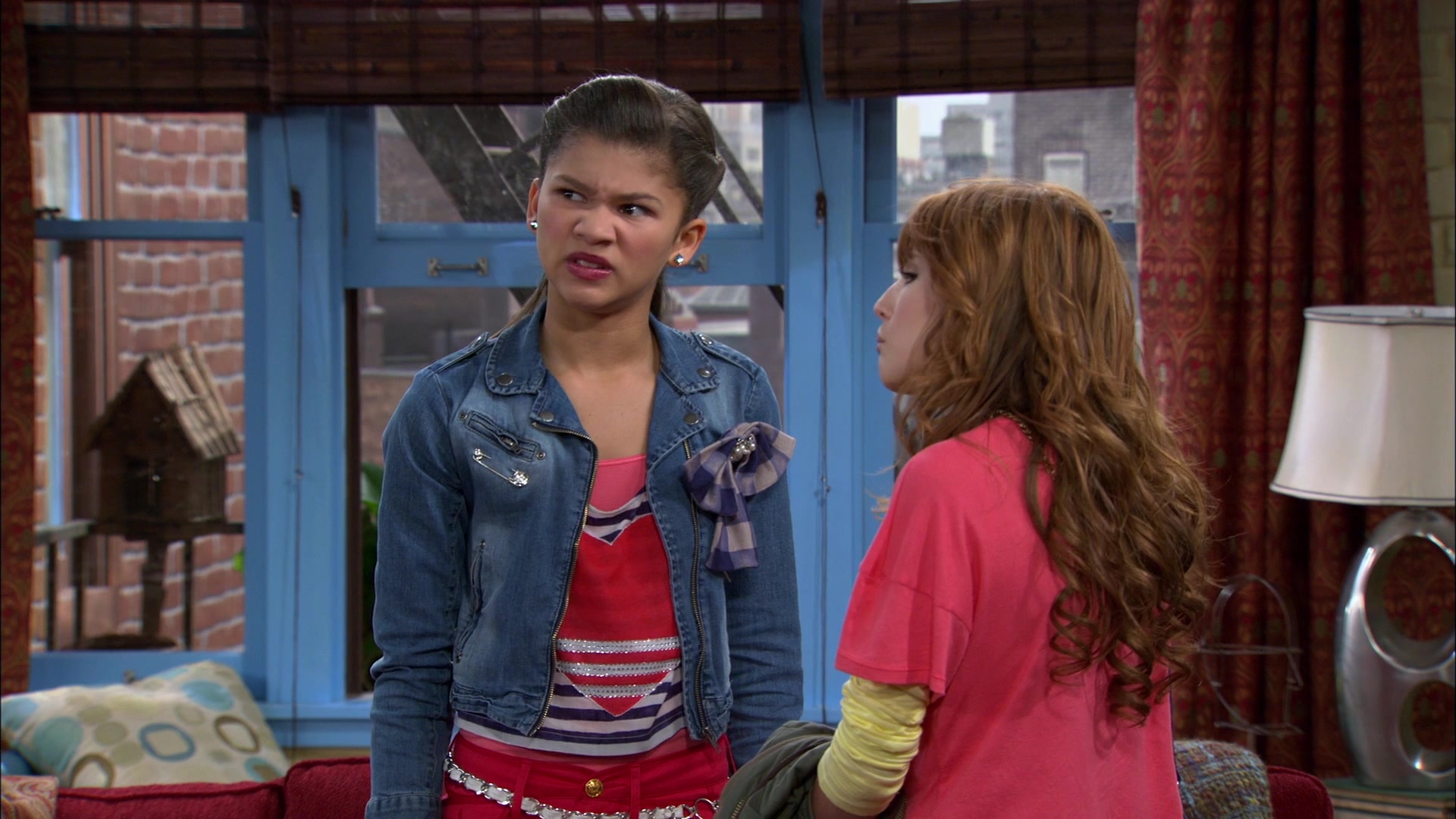 Shake_It_Up_S01E05_1080p_BTD_001706.jpg Shake_It_Up_S01E05_1080p_BTD_001706.jpg