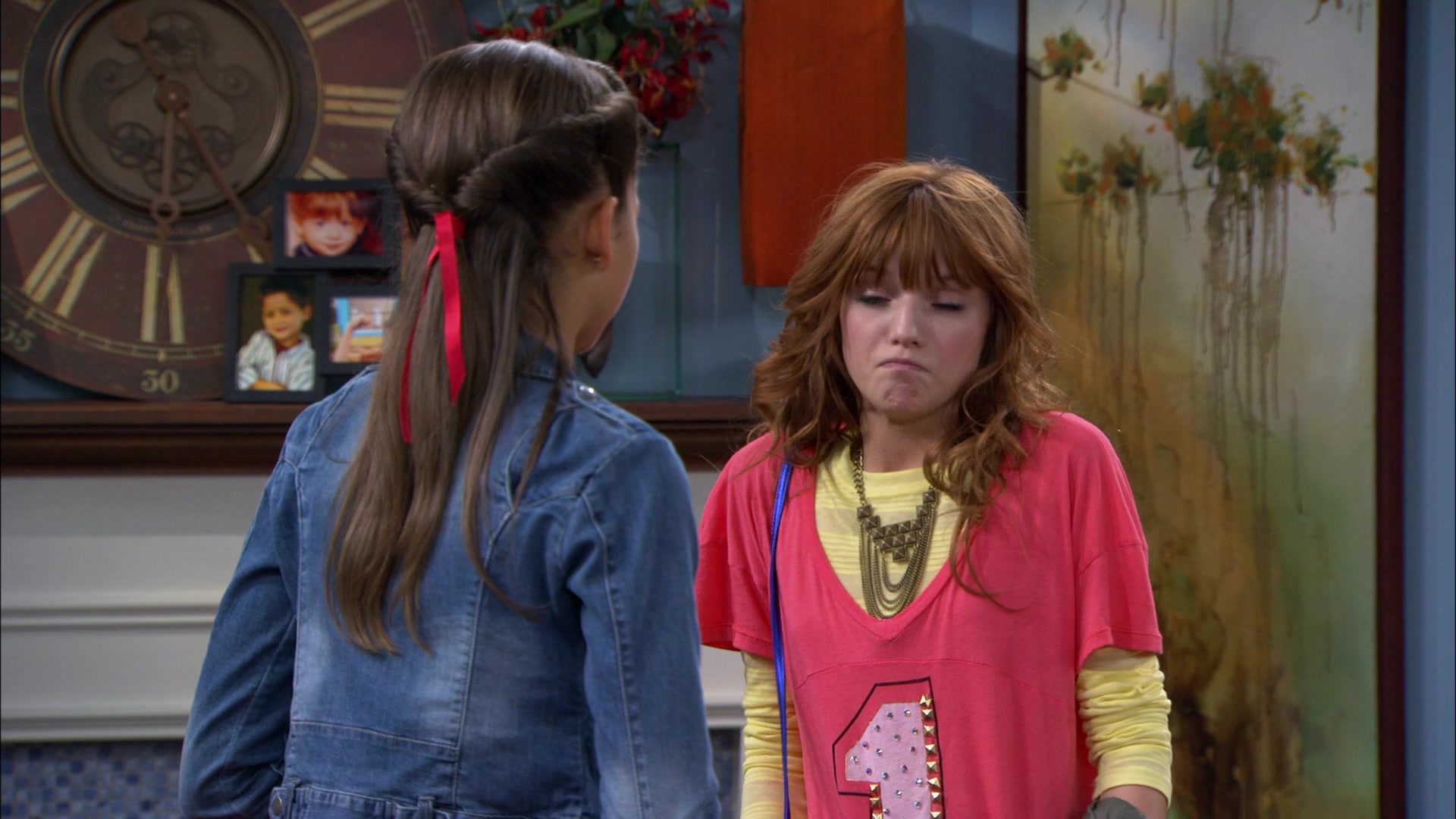 Shake_It_Up_S01E05_1080p_BTD_001720.jpg Shake_It_Up_S01E05_1080p_BTD_001720.jpg