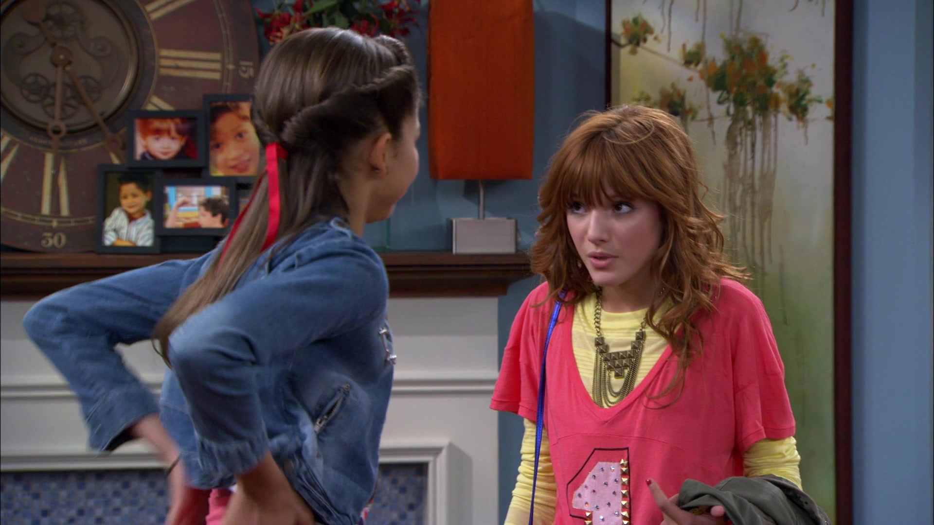 Shake_It_Up_S01E05_1080p_BTD_001757.jpg Shake_It_Up_S01E05_1080p_BTD_001757.jpg