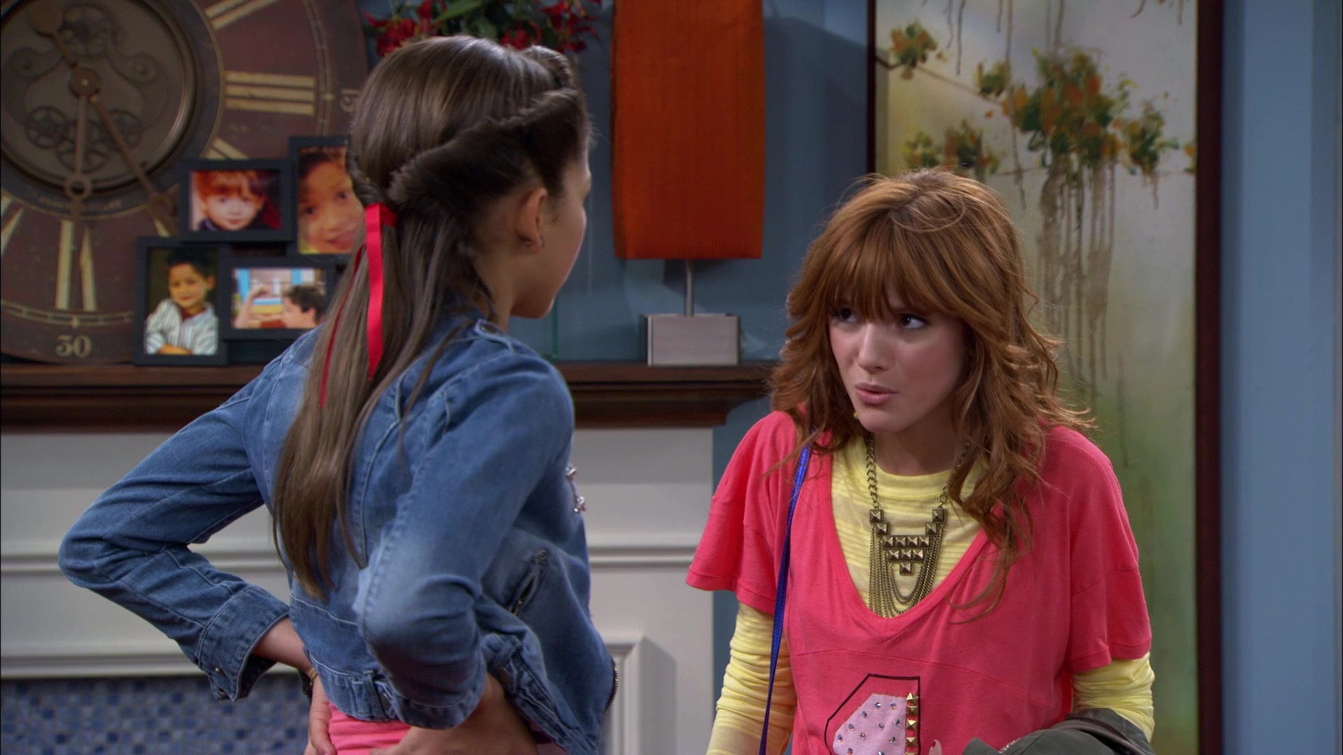 Shake_It_Up_S01E05_1080p_BTD_001760.jpg Shake_It_Up_S01E05_1080p_BTD_001760.jpg