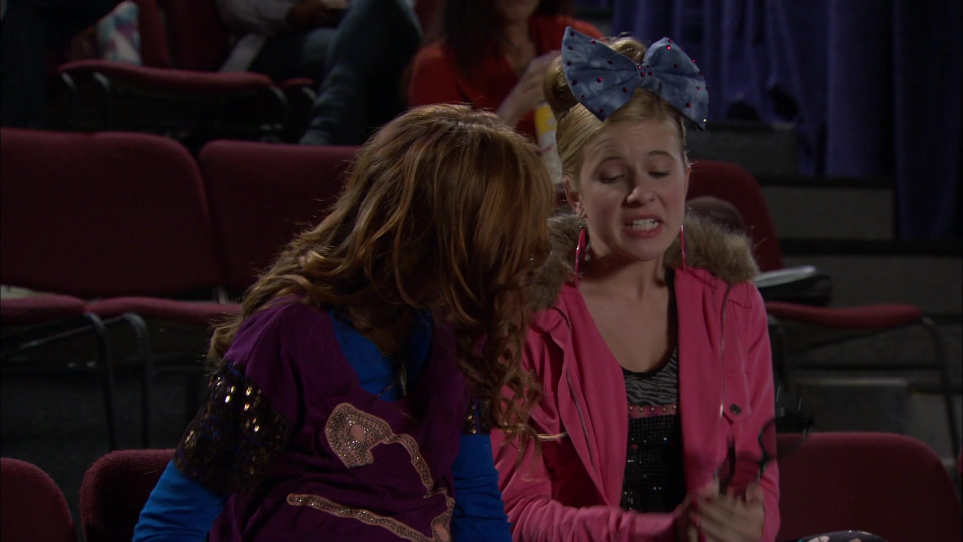 Shake_It_Up_S01E05_1080p_BTD_002298.jpg Shake_It_Up_S01E05_1080p_BTD_002298.jpg