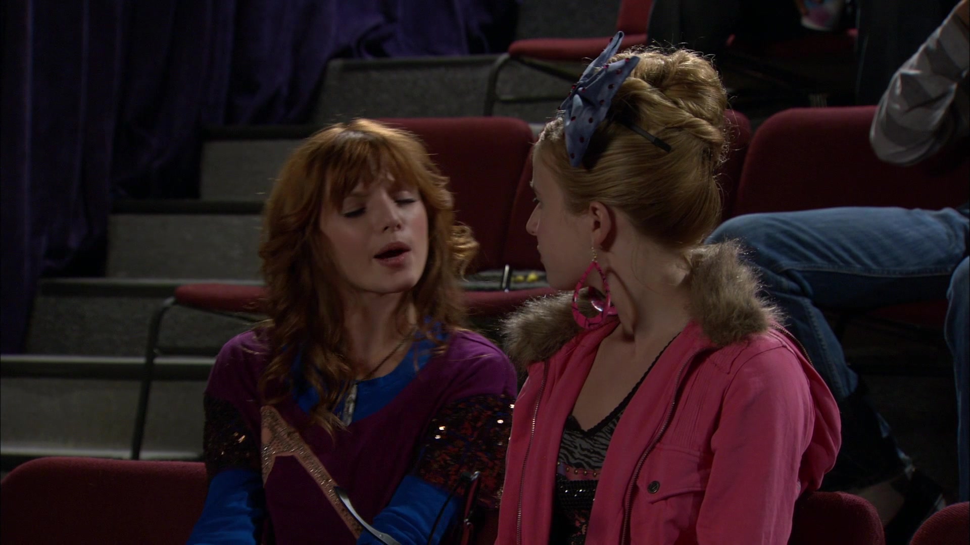 Shake_It_Up_S01E05_1080p_BTD_002315.jpg Shake_It_Up_S01E05_1080p_BTD_002315.jpg