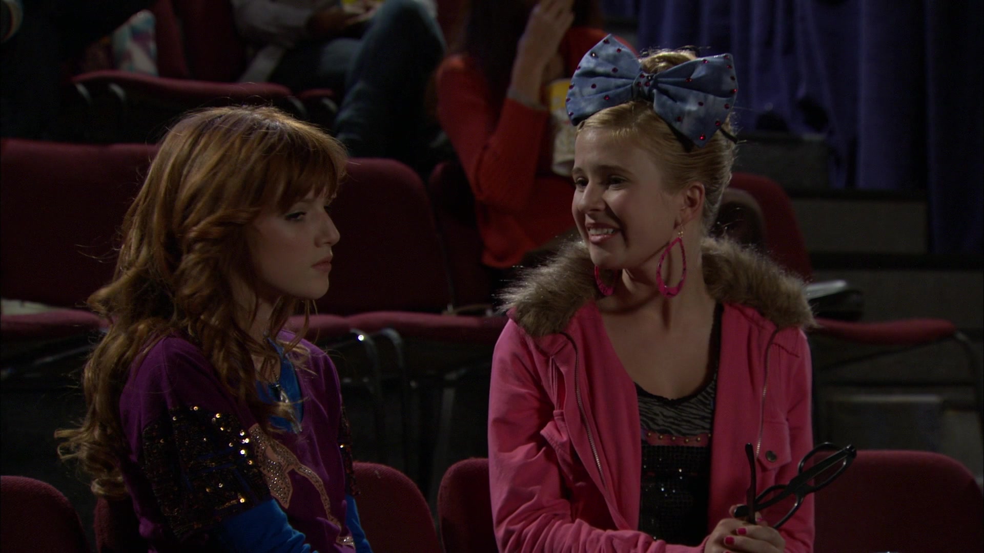 Shake_It_Up_S01E05_1080p_BTD_002321.jpg Shake_It_Up_S01E05_1080p_BTD_002321.jpg