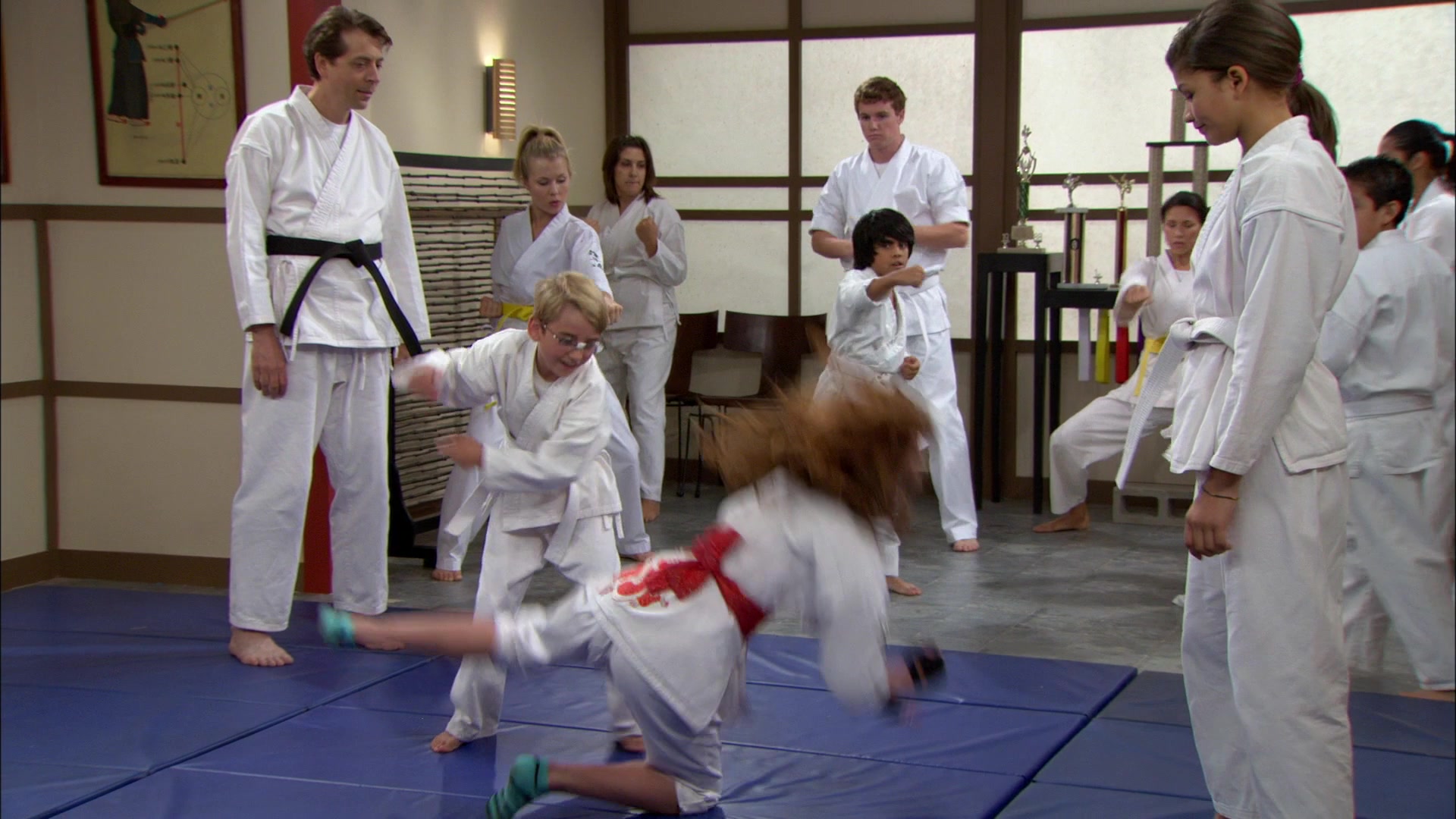 Shake_It_Up_S01E05_1080p_BTD_002995.jpg Shake_It_Up_S01E05_1080p_BTD_002995.jpg