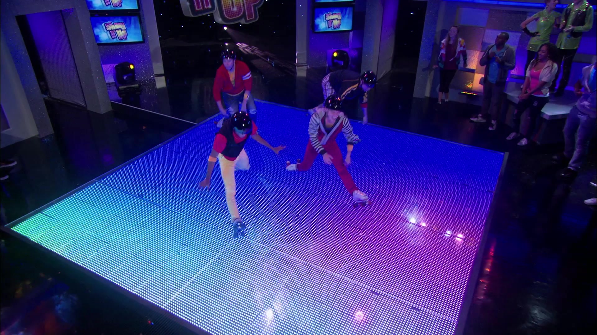 Shake_It_Up_S01E06_1080p_BTD_000065.jpg Shake_It_Up_S01E06_1080p_BTD_000065.jpg