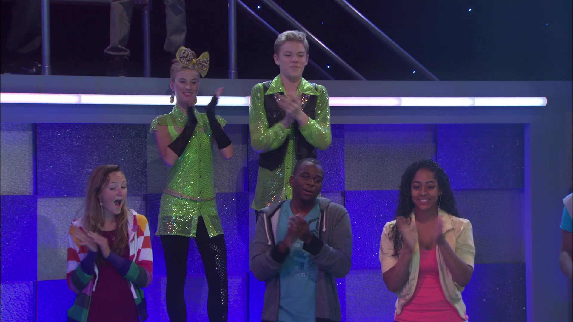 Shake_It_Up_S01E06_1080p_BTD_000152.jpg Shake_It_Up_S01E06_1080p_BTD_000152.jpg
