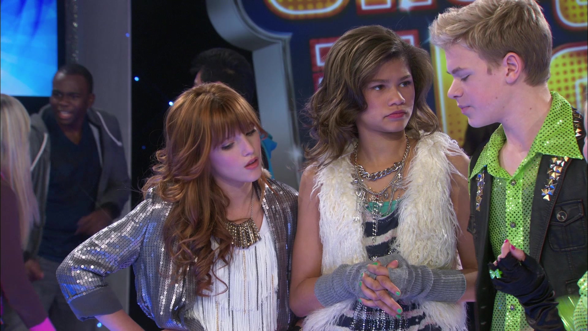Shake_It_Up_S01E06_1080p_BTD_000316.jpg Shake_It_Up_S01E06_1080p_BTD_000316.jpg