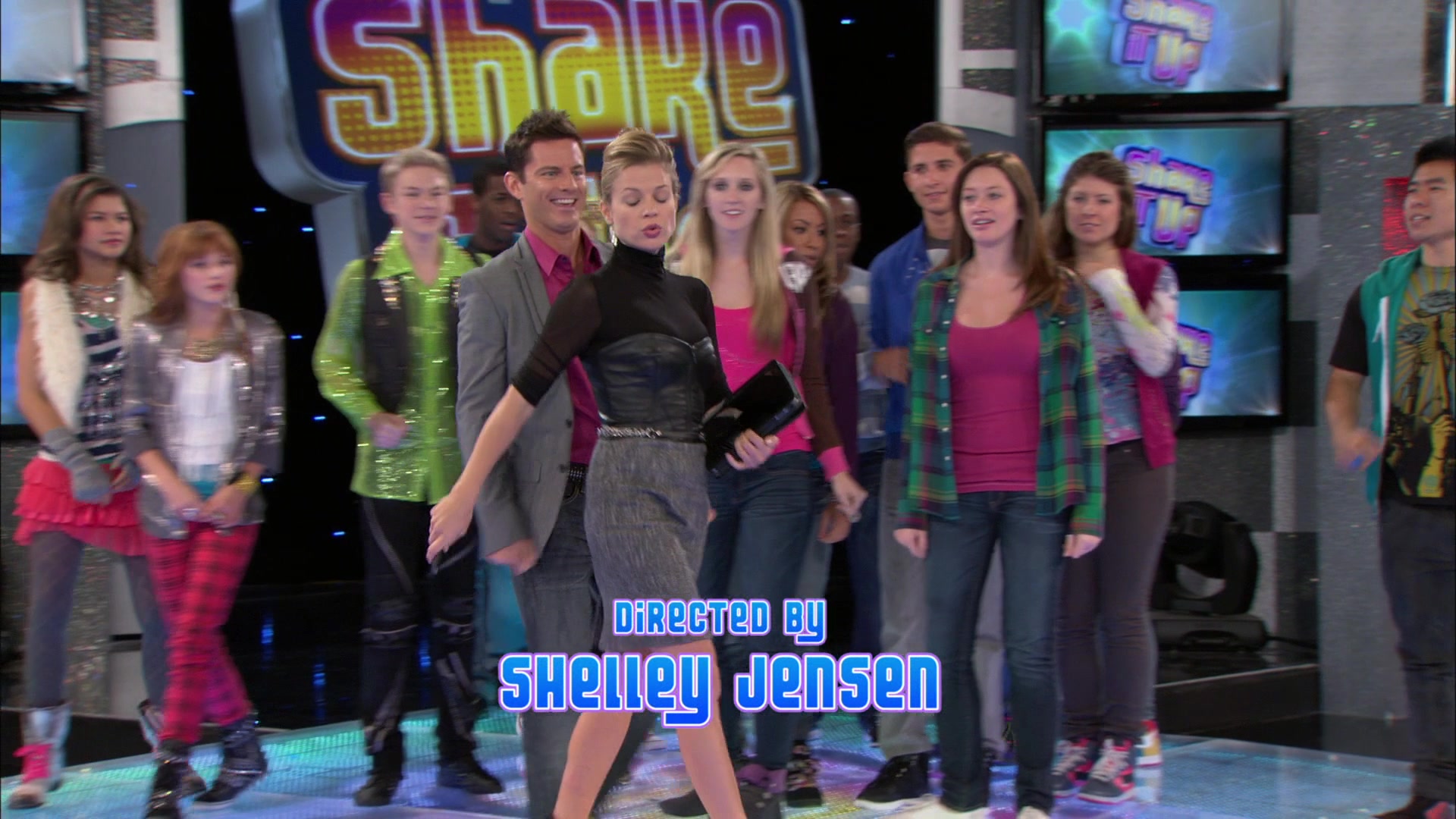 Shake_It_Up_S01E06_1080p_BTD_000626.jpg
