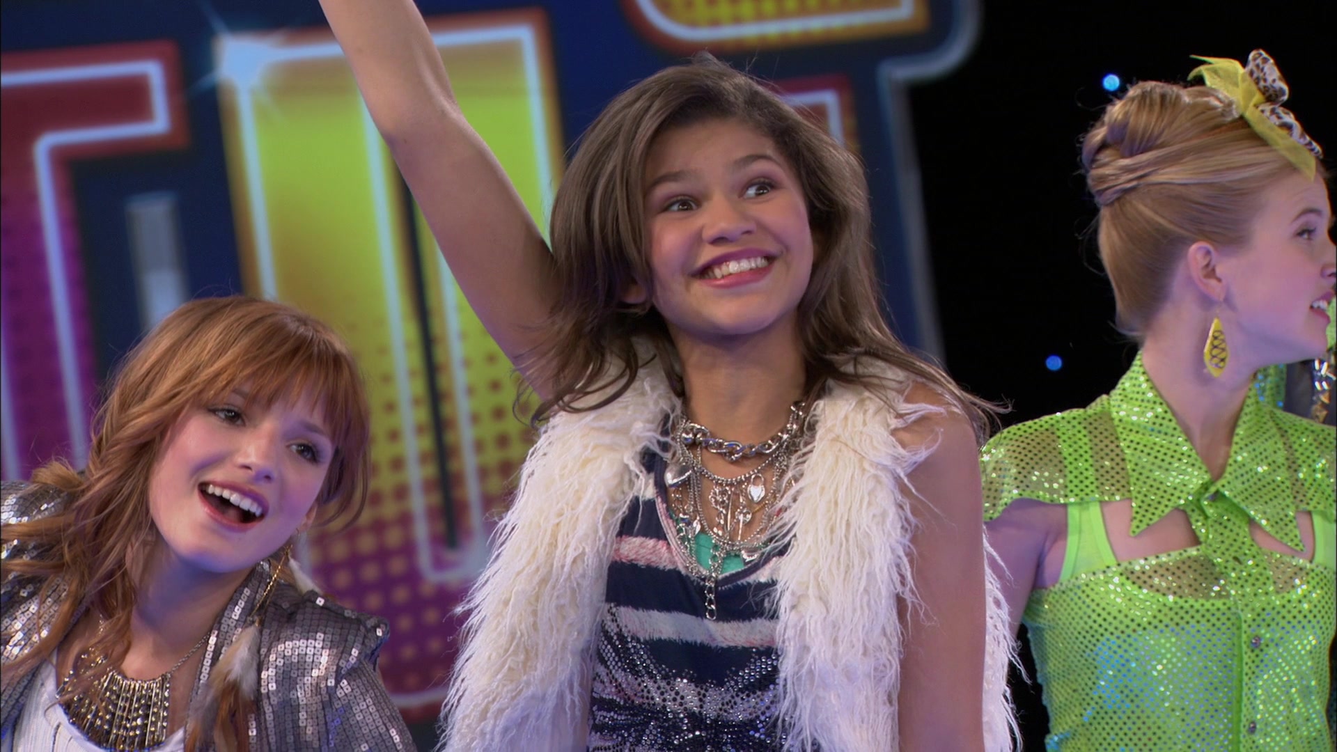 Shake_It_Up_S01E06_1080p_BTD_000672.jpg Shake_It_Up_S01E06_1080p_BTD_000672.jpg