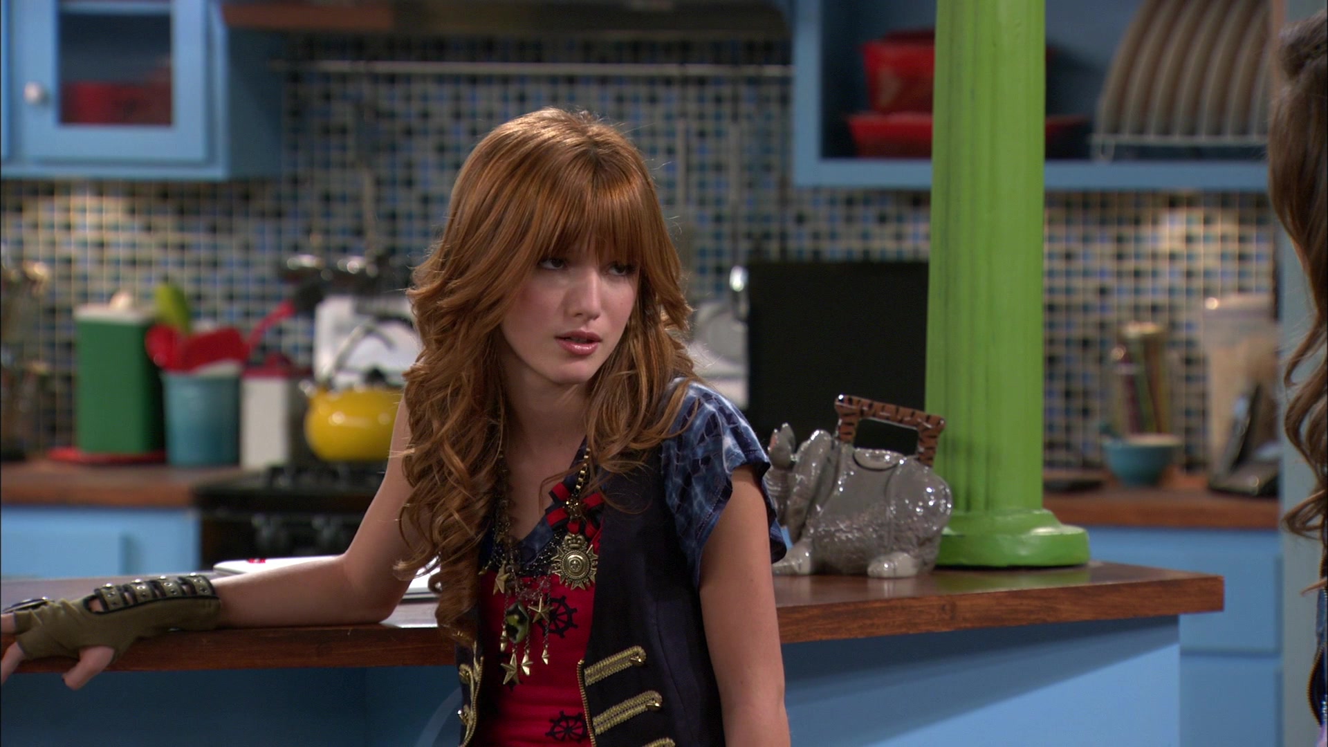 Shake_It_Up_S01E06_1080p_BTD_001747.jpg Shake_It_Up_S01E06_1080p_BTD_001747.jpg