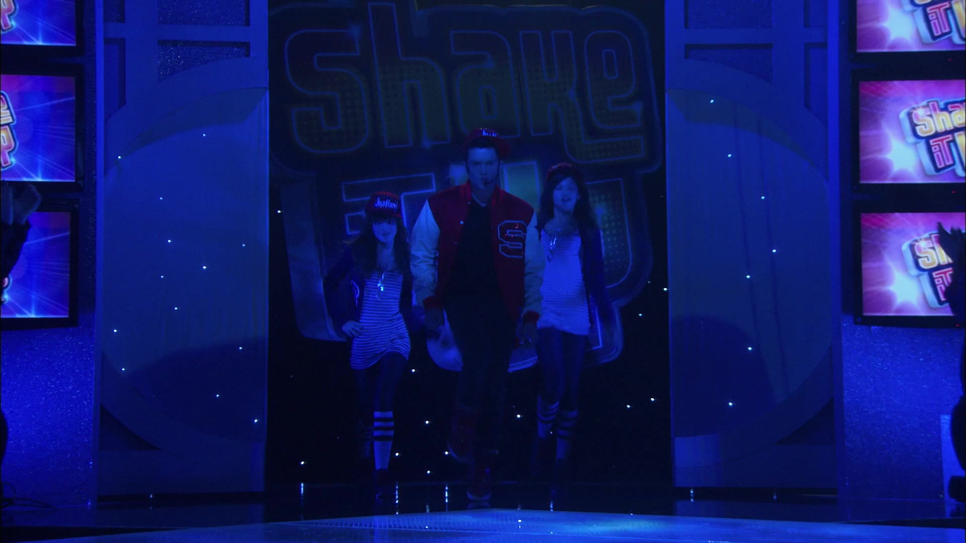 Shake_It_Up_S01E06_1080p_BTD_002050.jpg Shake_It_Up_S01E06_1080p_BTD_002050.jpg