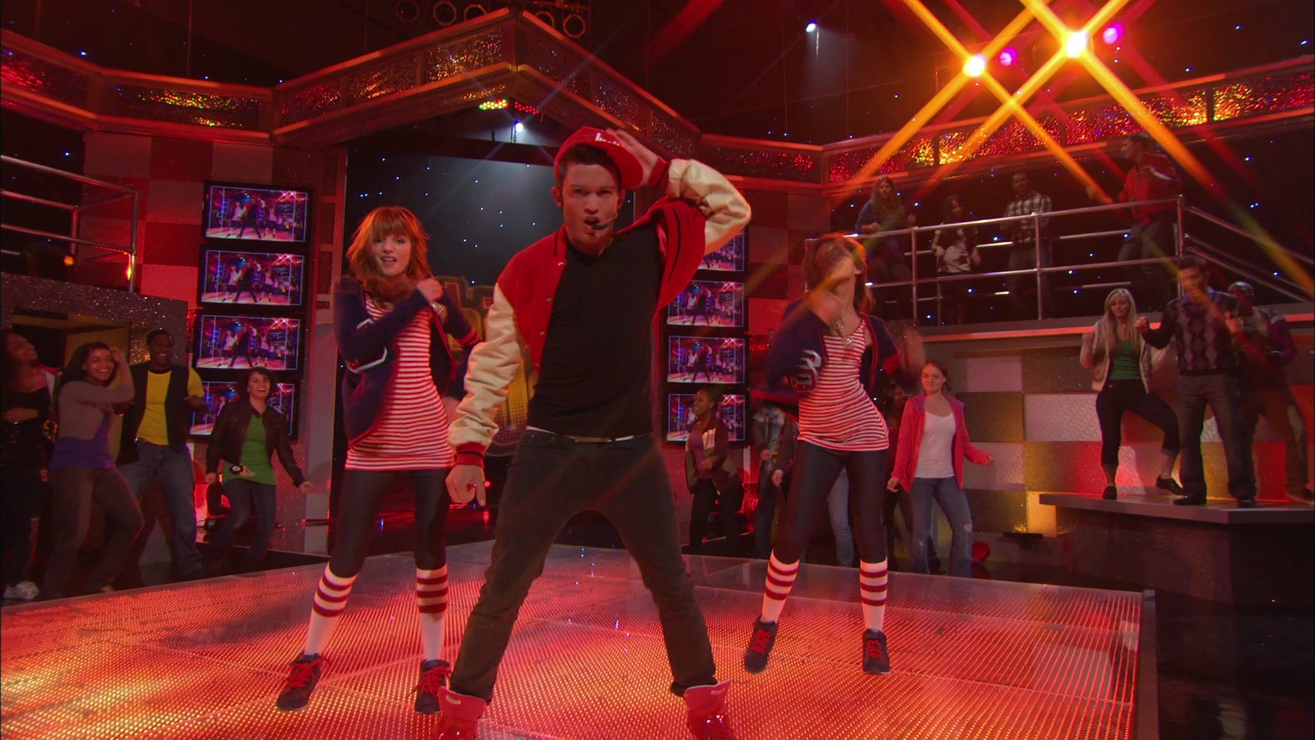 Shake_It_Up_S01E06_1080p_BTD_002071.jpg