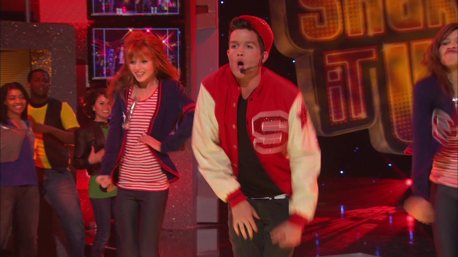 Shake_It_Up_S01E06_1080p_BTD_002097.jpg Shake_It_Up_S01E06_1080p_BTD_002097.jpg