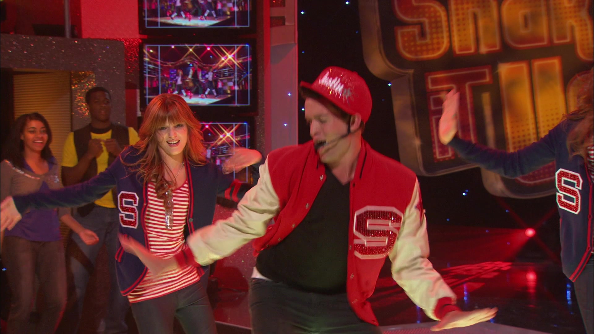Shake_It_Up_S01E06_1080p_BTD_002111.jpg Shake_It_Up_S01E06_1080p_BTD_002111.jpg