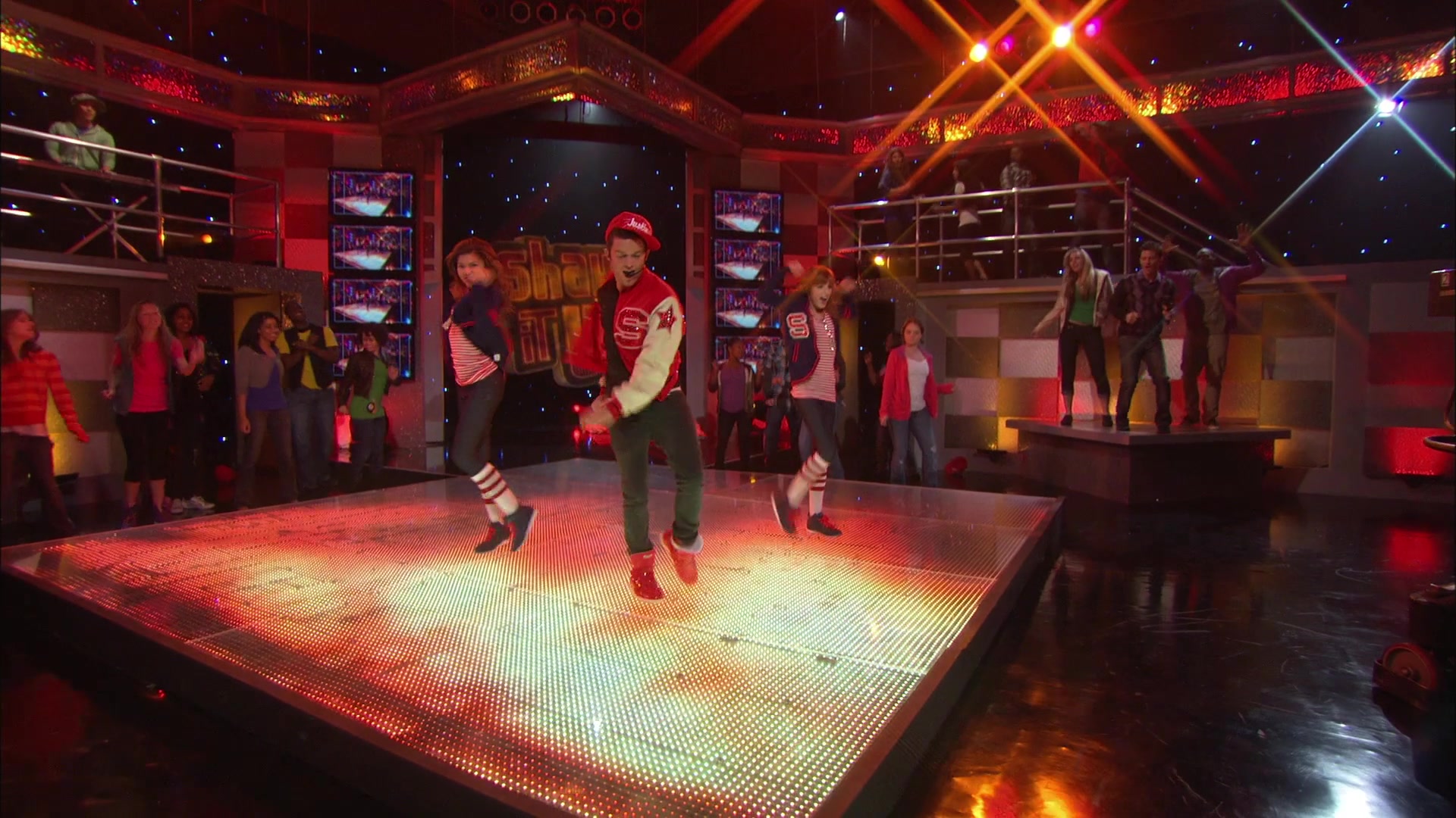Shake_It_Up_S01E06_1080p_BTD_002146.jpg Shake_It_Up_S01E06_1080p_BTD_002146.jpg