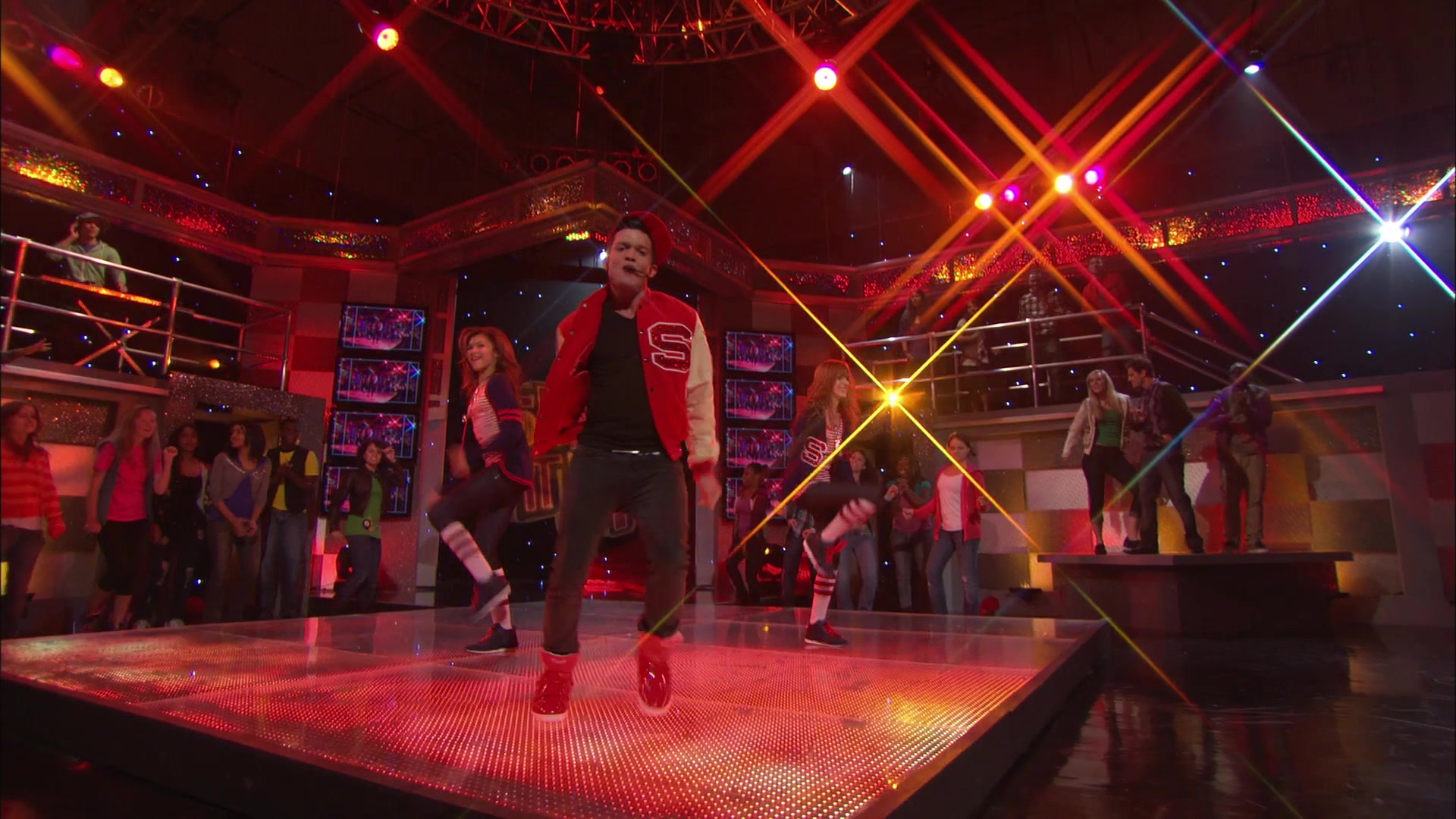 Shake_It_Up_S01E06_1080p_BTD_002149.jpg Shake_It_Up_S01E06_1080p_BTD_002149.jpg