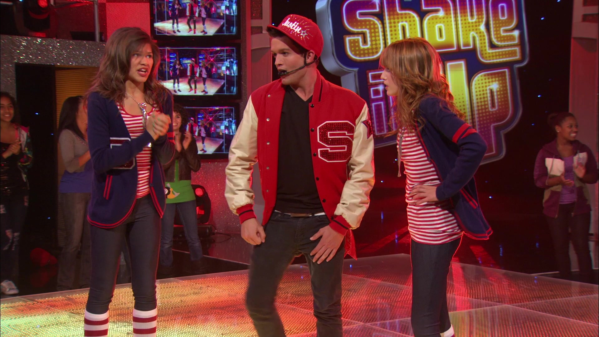 Shake_It_Up_S01E06_1080p_BTD_002184.jpg Shake_It_Up_S01E06_1080p_BTD_002184.jpg