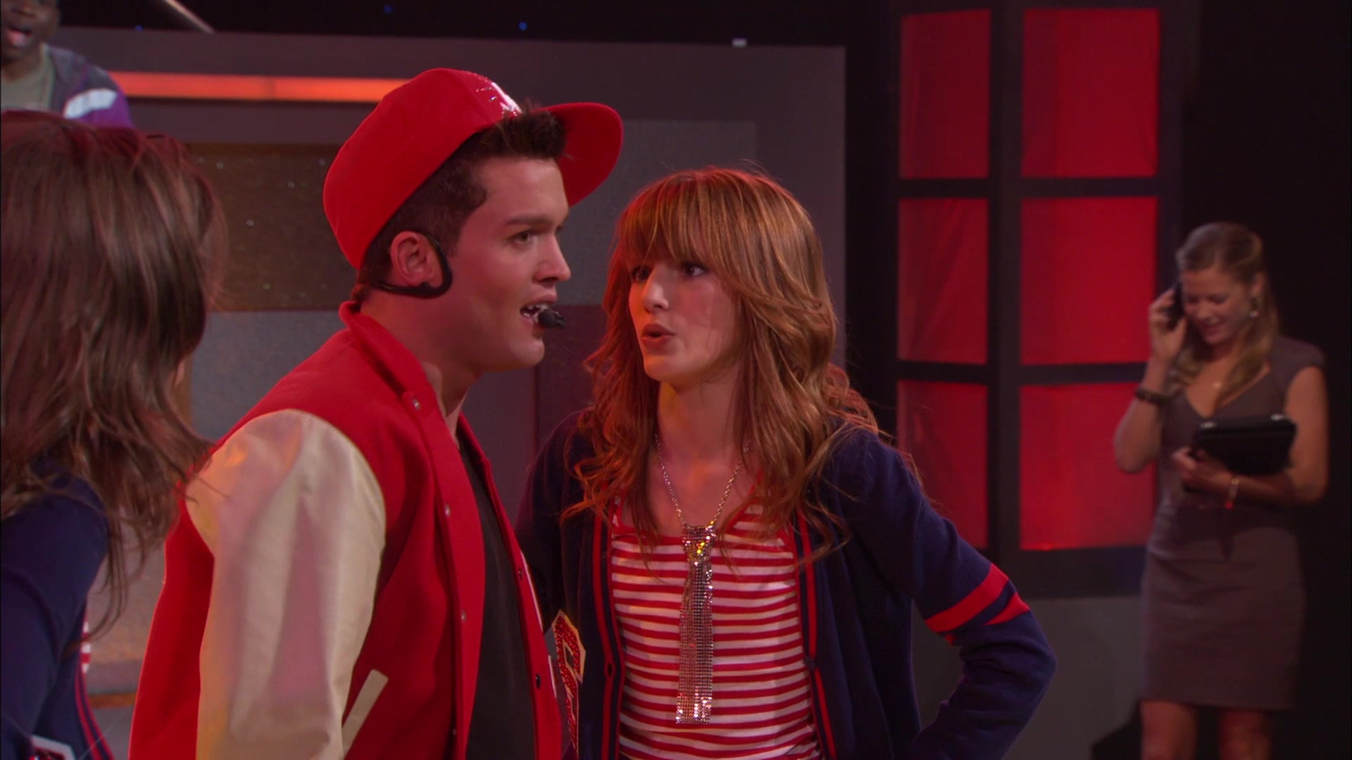 Shake_It_Up_S01E06_1080p_BTD_002197.jpg Shake_It_Up_S01E06_1080p_BTD_002197.jpg