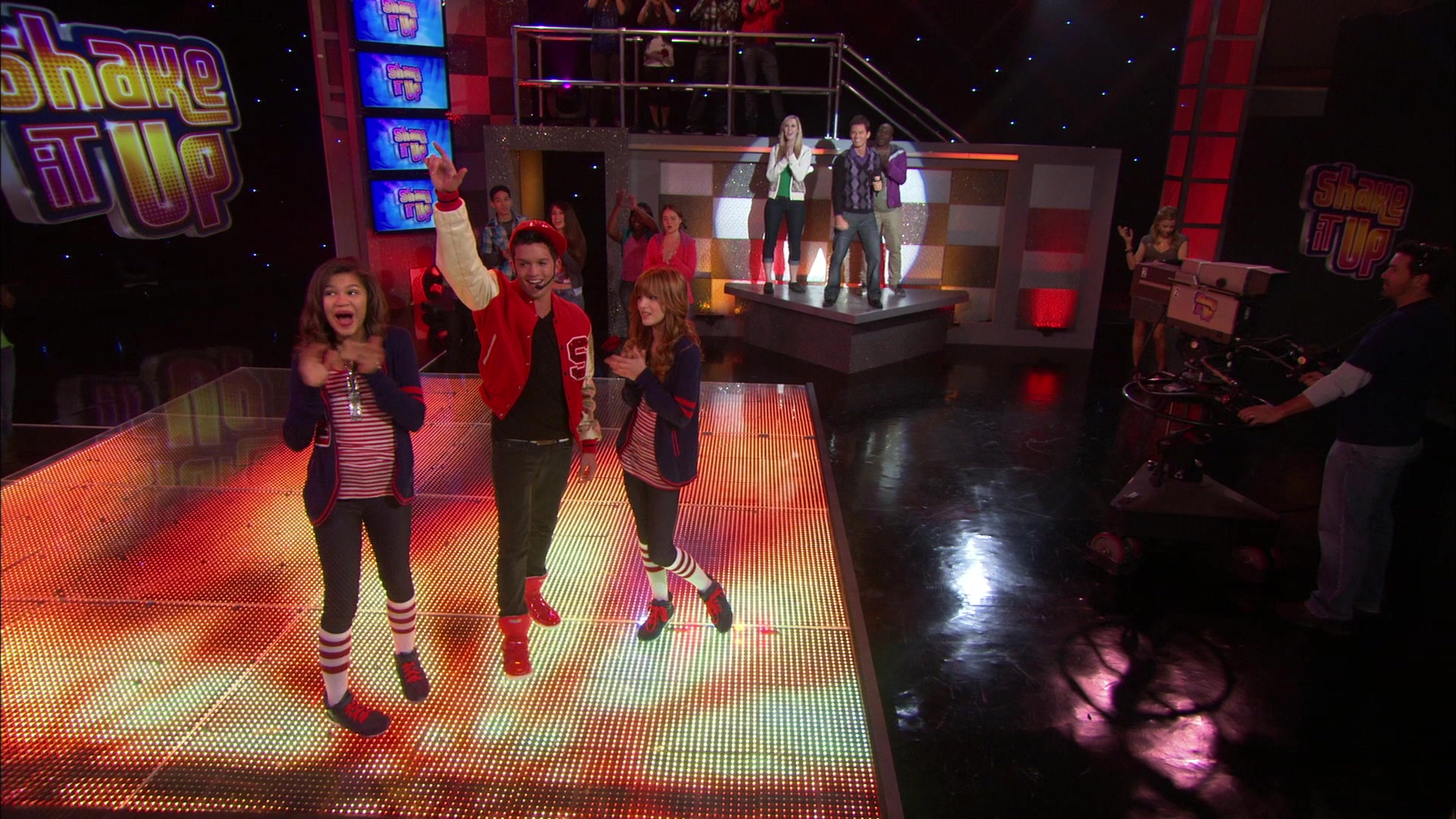 Shake_It_Up_S01E06_1080p_BTD_002210.jpg Shake_It_Up_S01E06_1080p_BTD_002210.jpg
