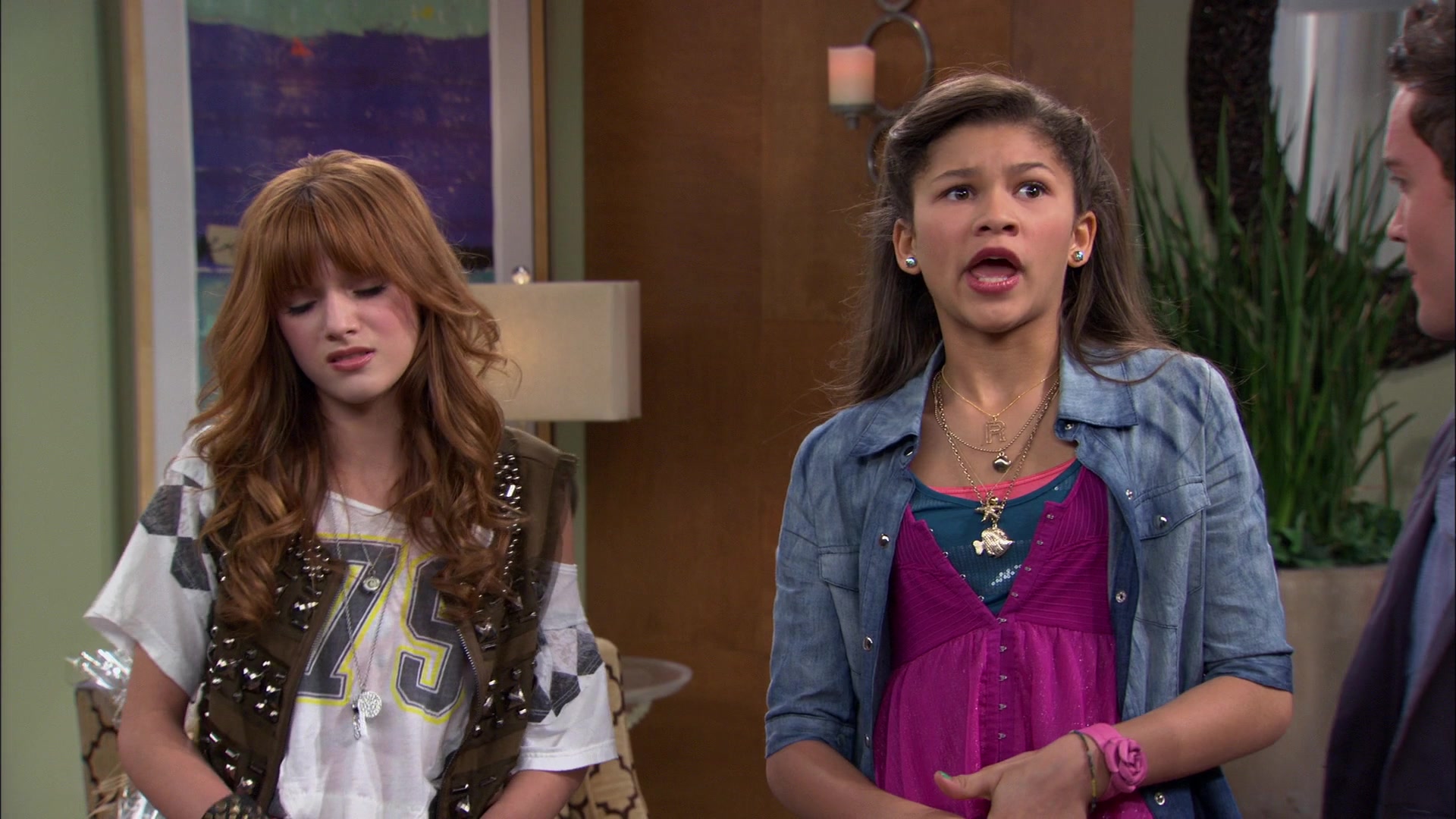 Shake_It_Up_S01E06_1080p_BTD_002749.jpg Shake_It_Up_S01E06_1080p_BTD_002749.jpg