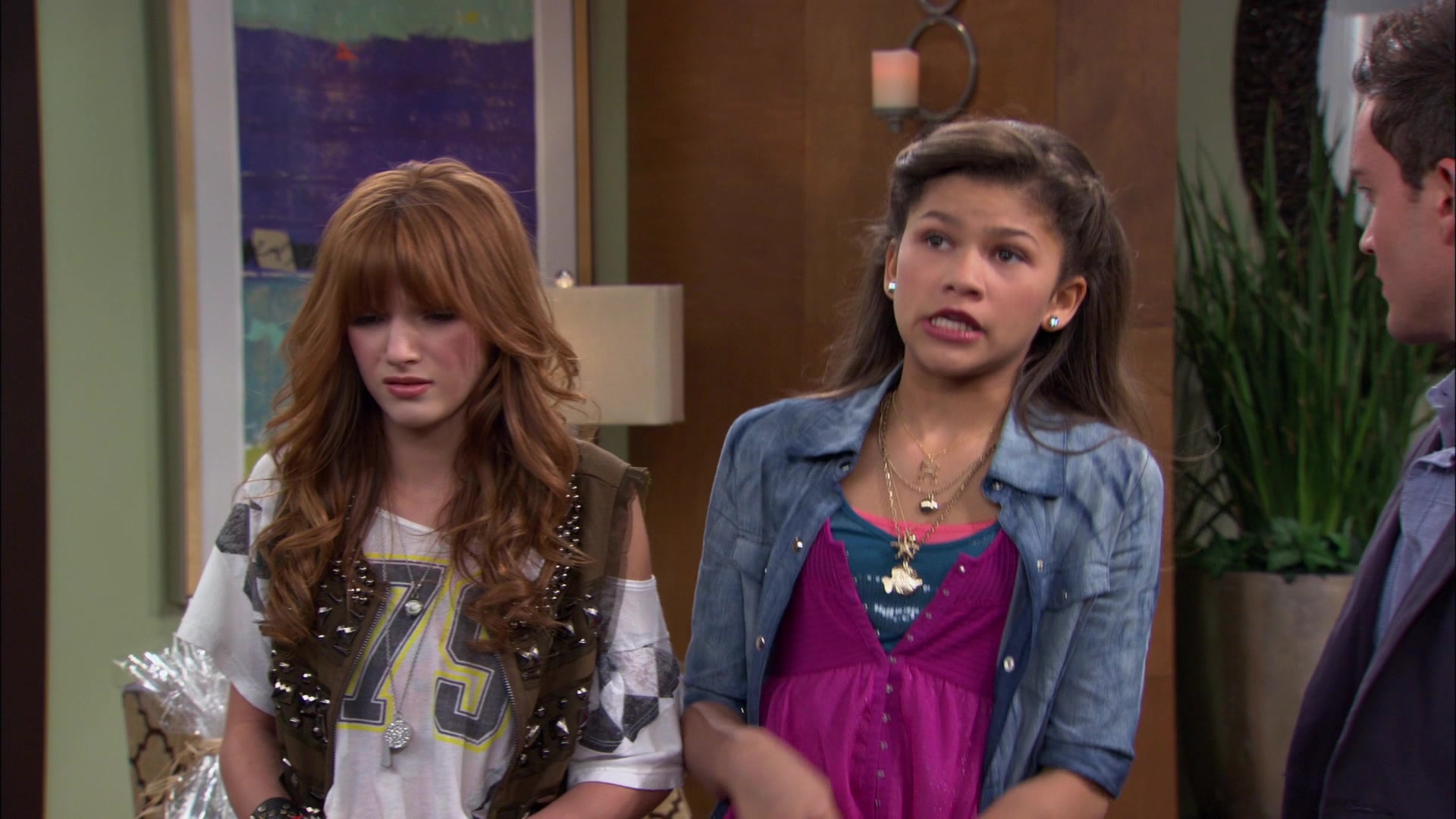 Shake_It_Up_S01E06_1080p_BTD_002752.jpg Shake_It_Up_S01E06_1080p_BTD_002752.jpg